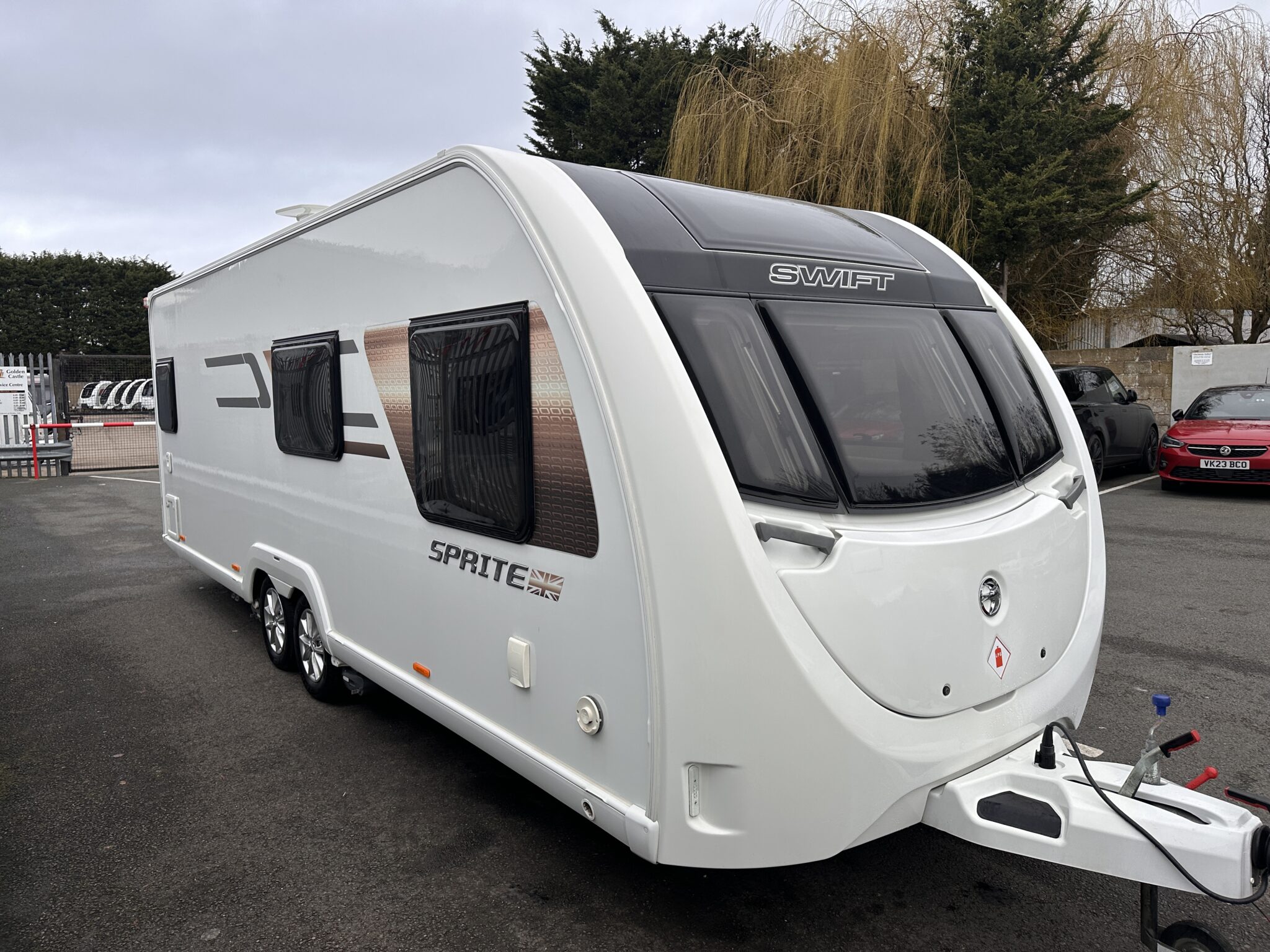 Exterior - Front