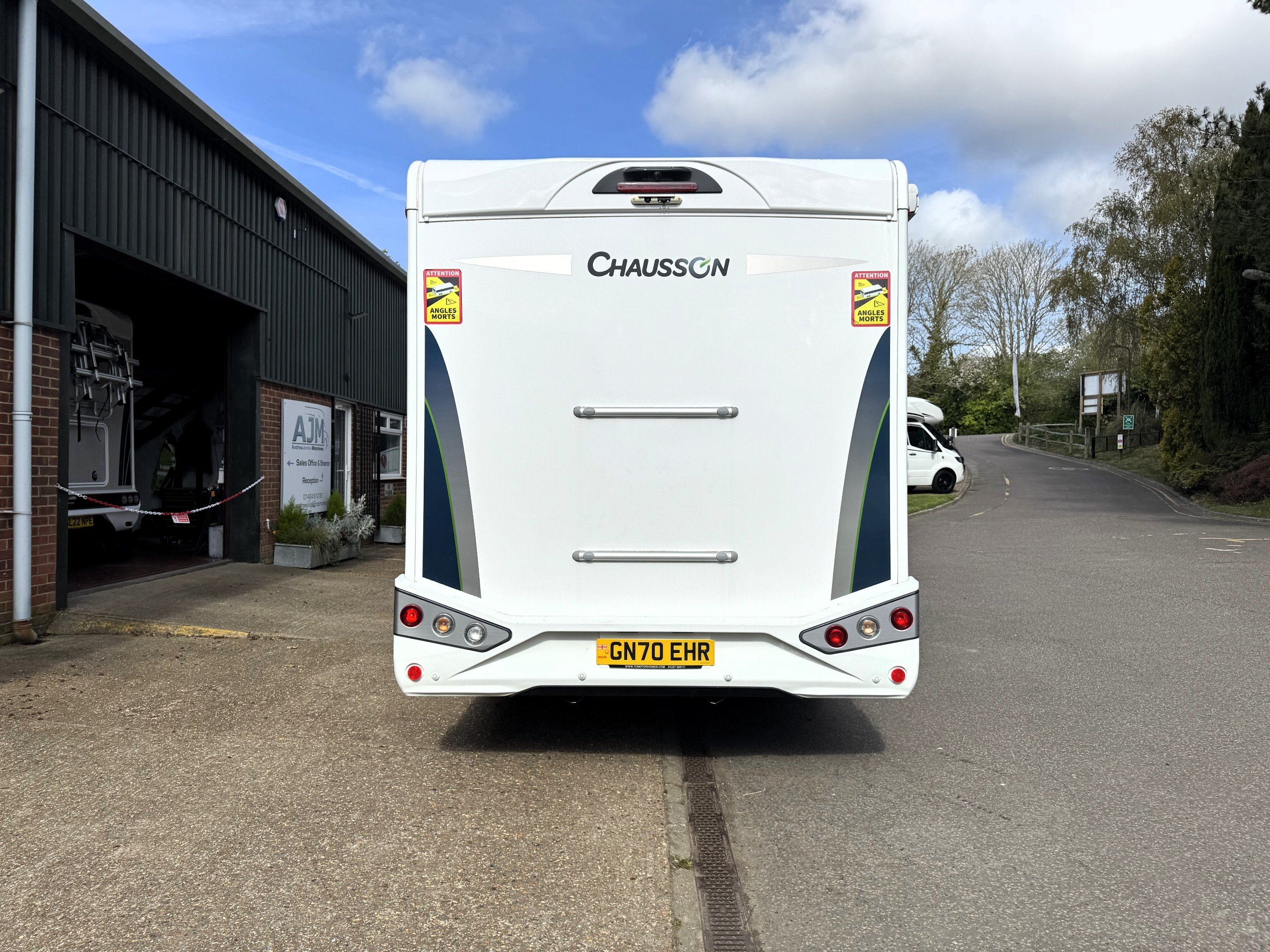 Exterior - Rear