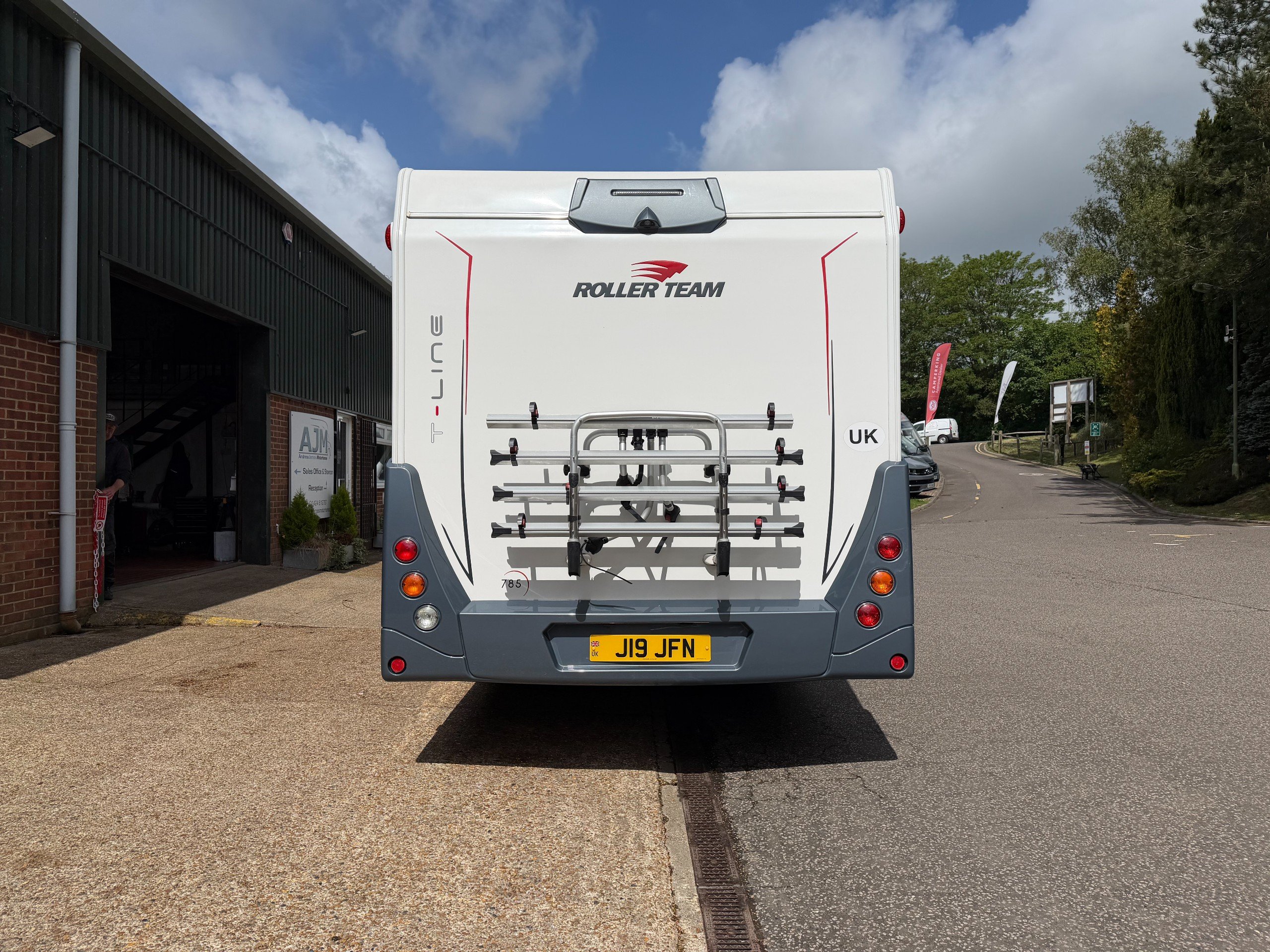 Exterior - Rear