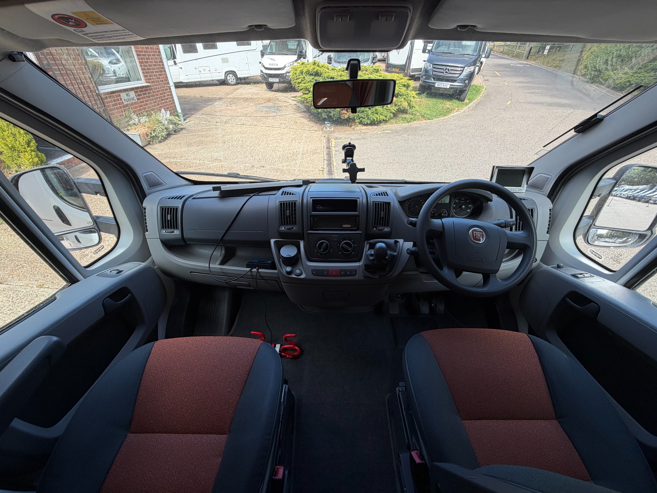 Photo 16