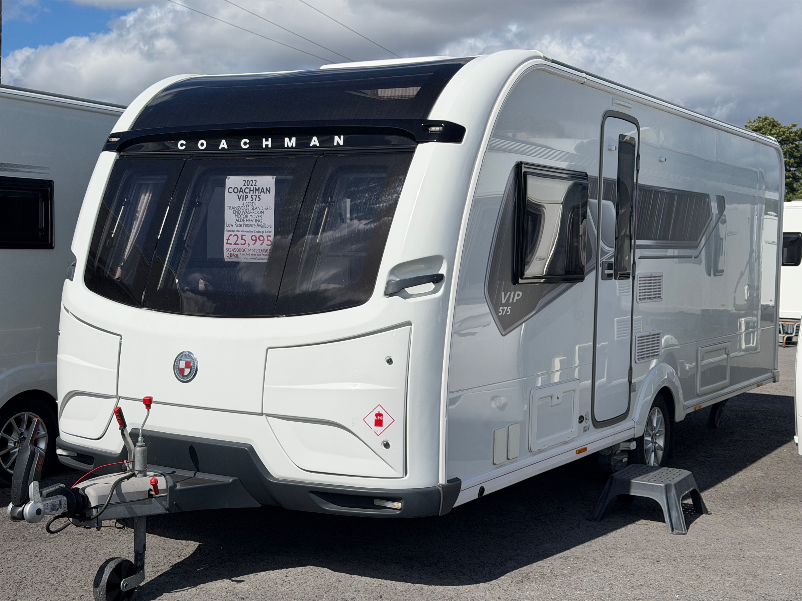 Coachman VIP 575