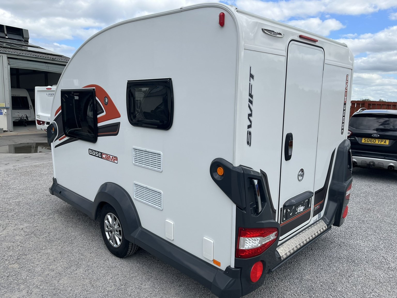 Exterior - Rear