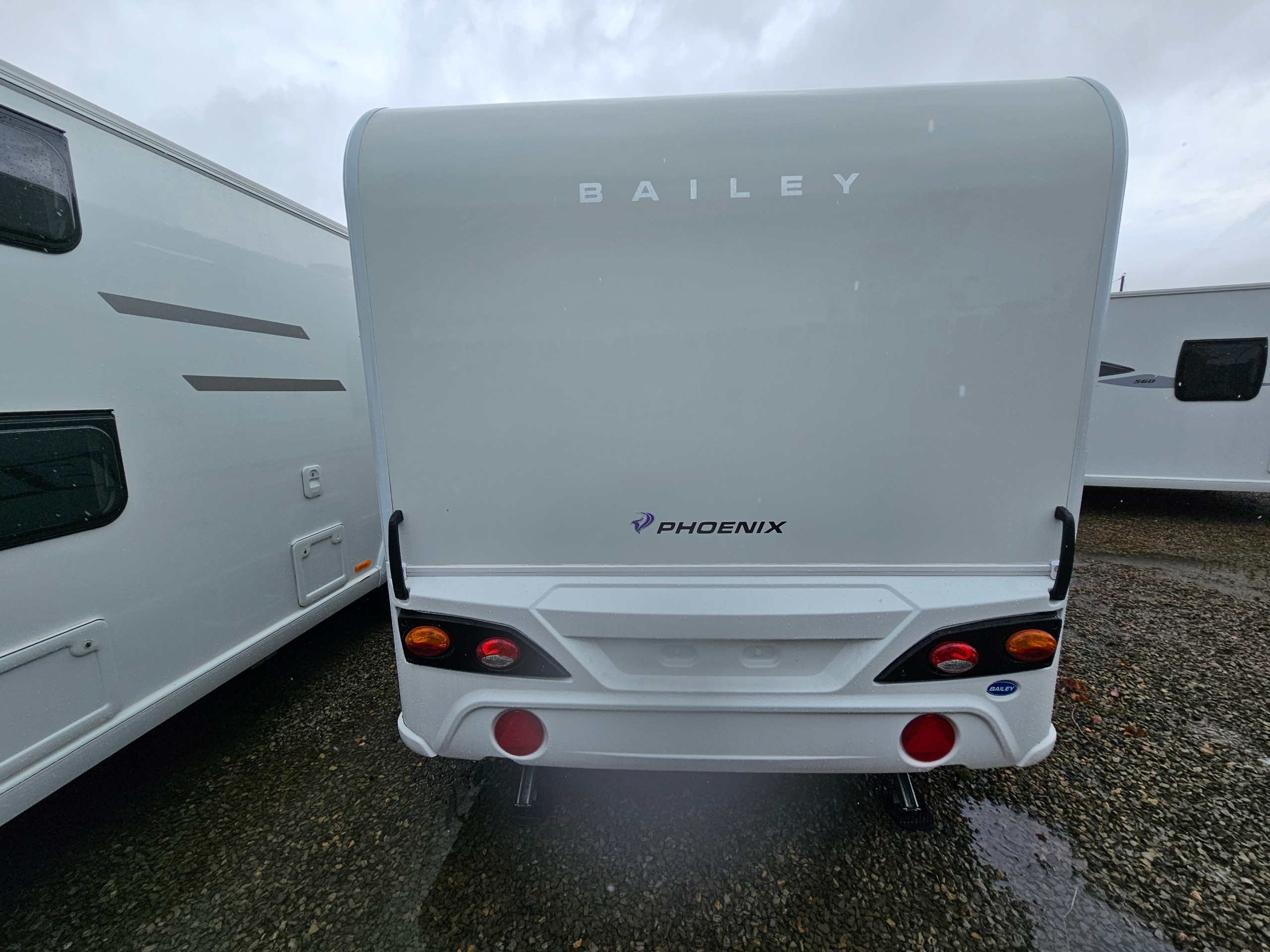 2020 Bailey Phoenix 420