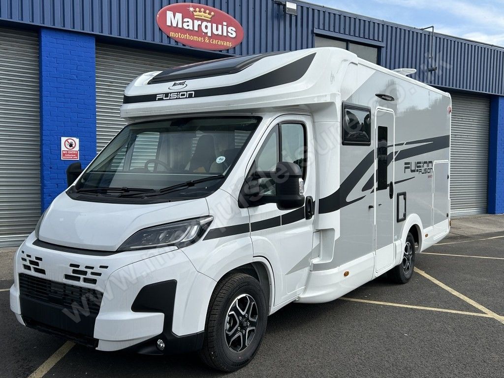 2025 MCLOUIS FUSION 360 - Exterior - Front