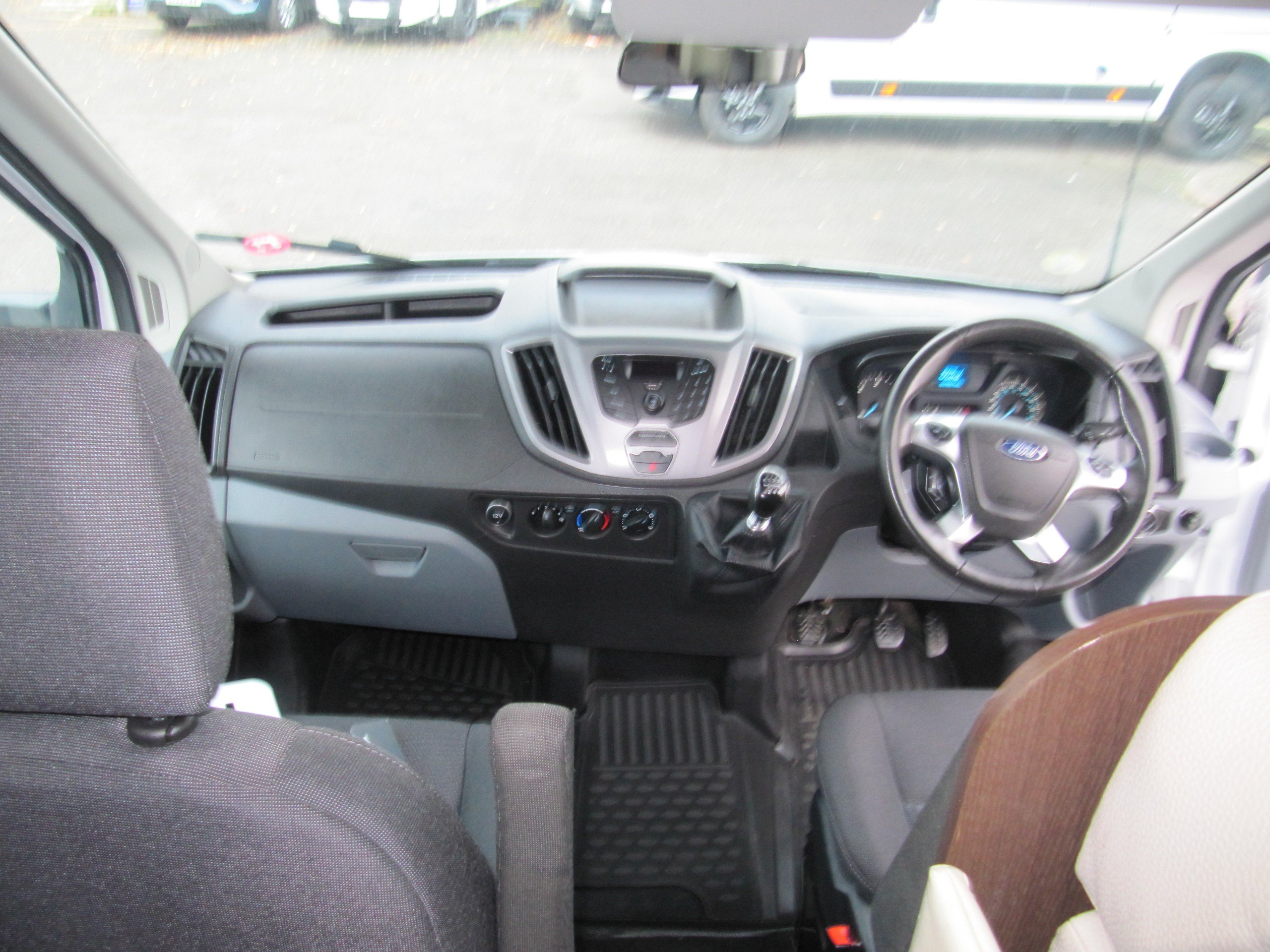 Photo 9