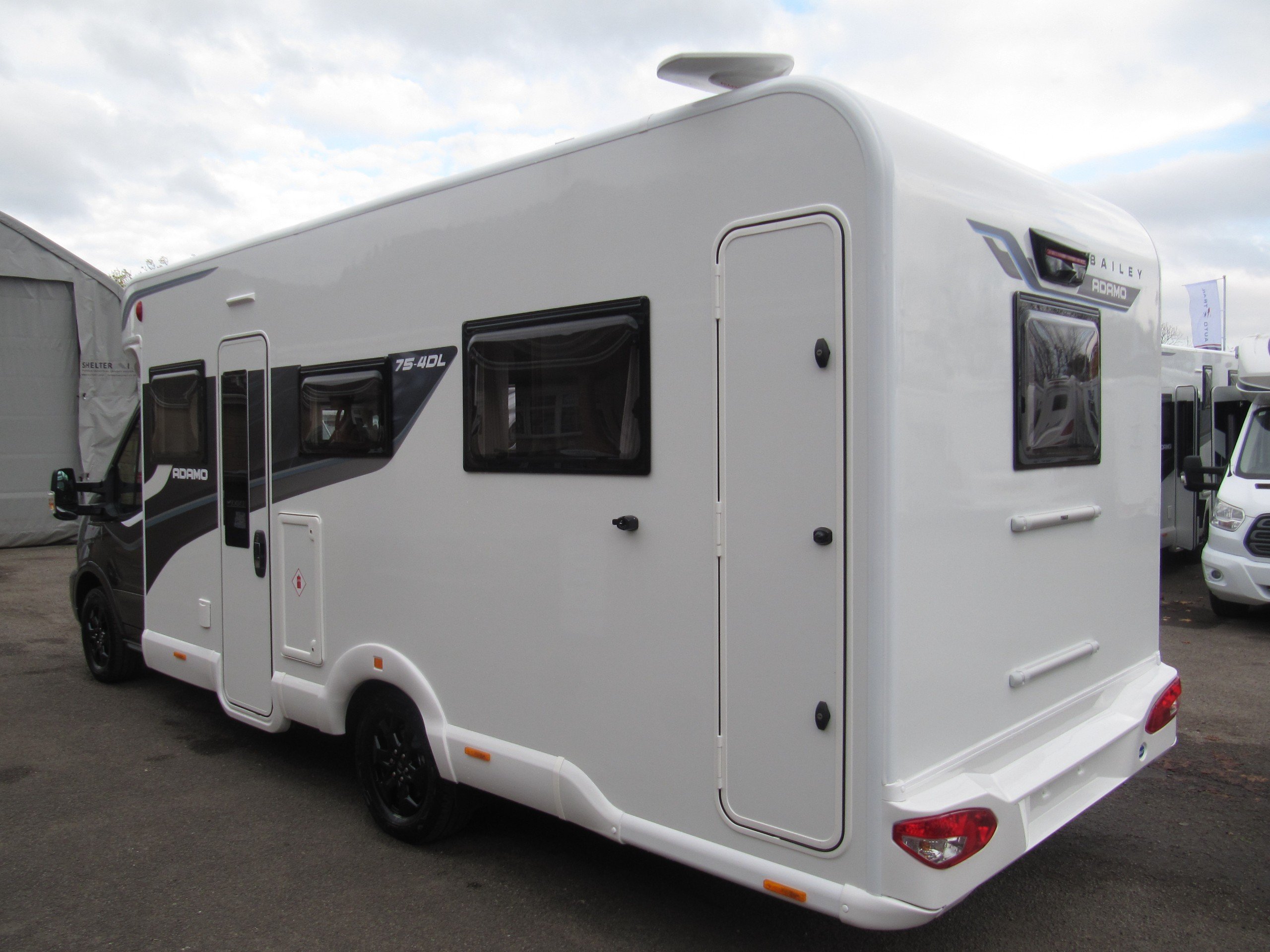 Exterior - Rear