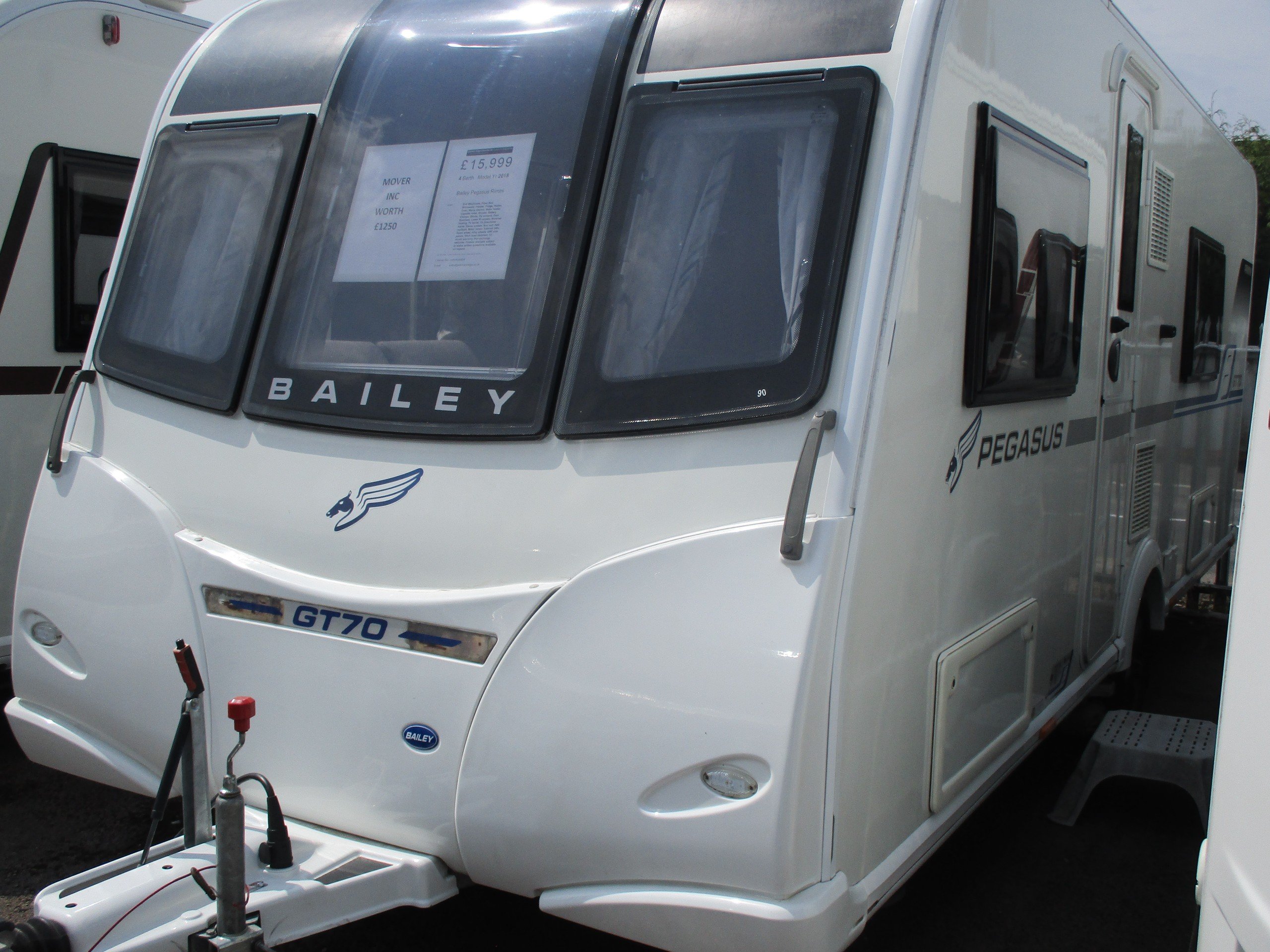2018 Bailey Pegasus Rimini 4-Berth Caravan with Motor Mover - Photo 1