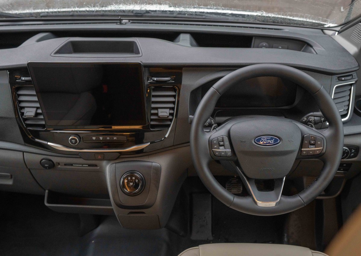Auto-Trail Excel 620S 165BHP Auto