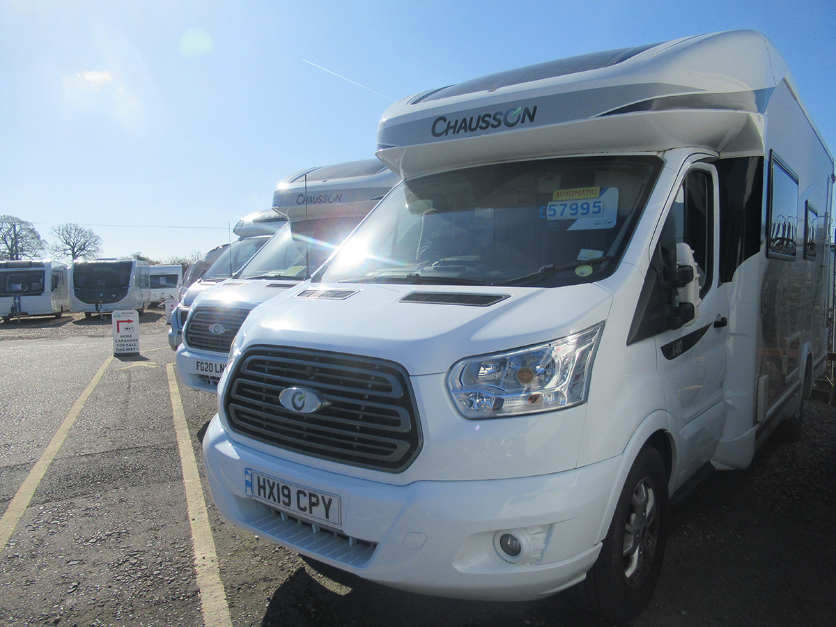 2019 Chausson Used Chausson Titanium 640 2019 Um176