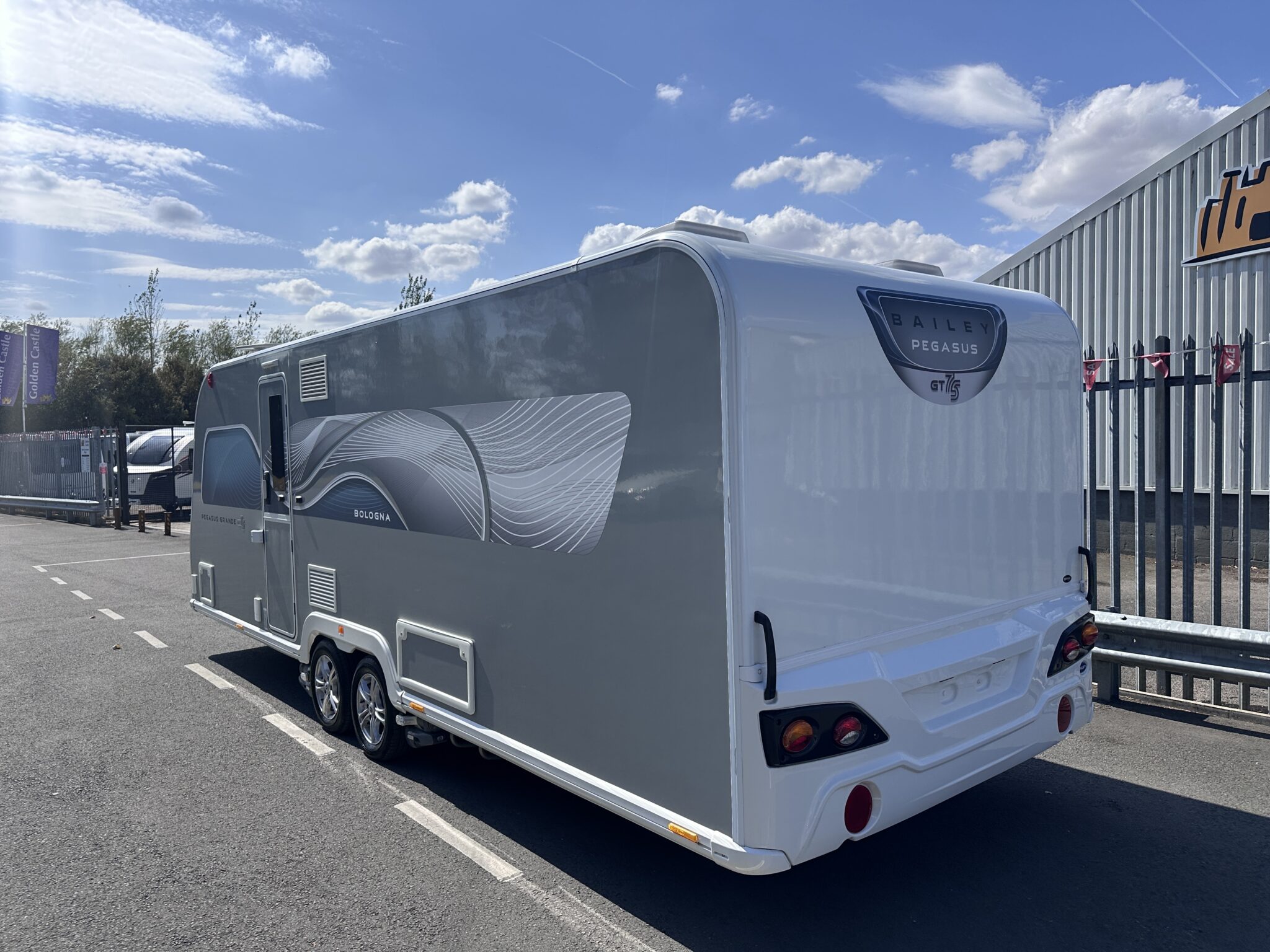 Exterior - Rear