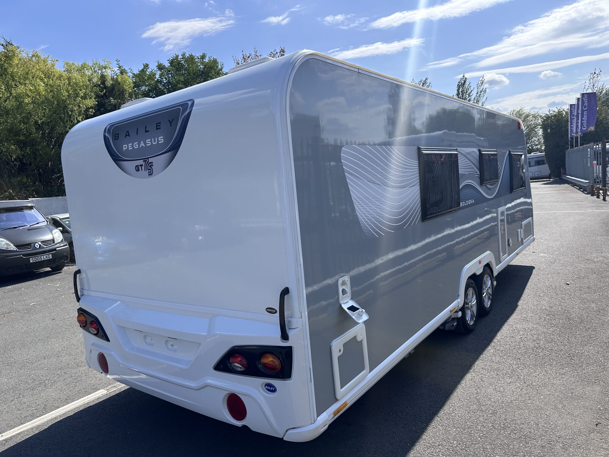 Exterior - Rear