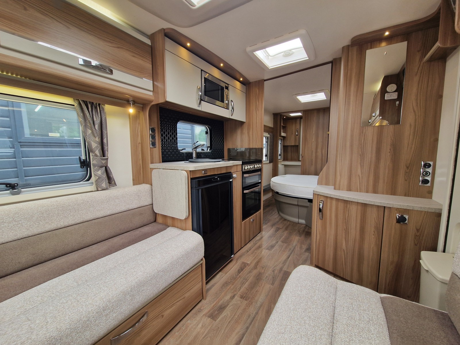 Swift Challenger 580