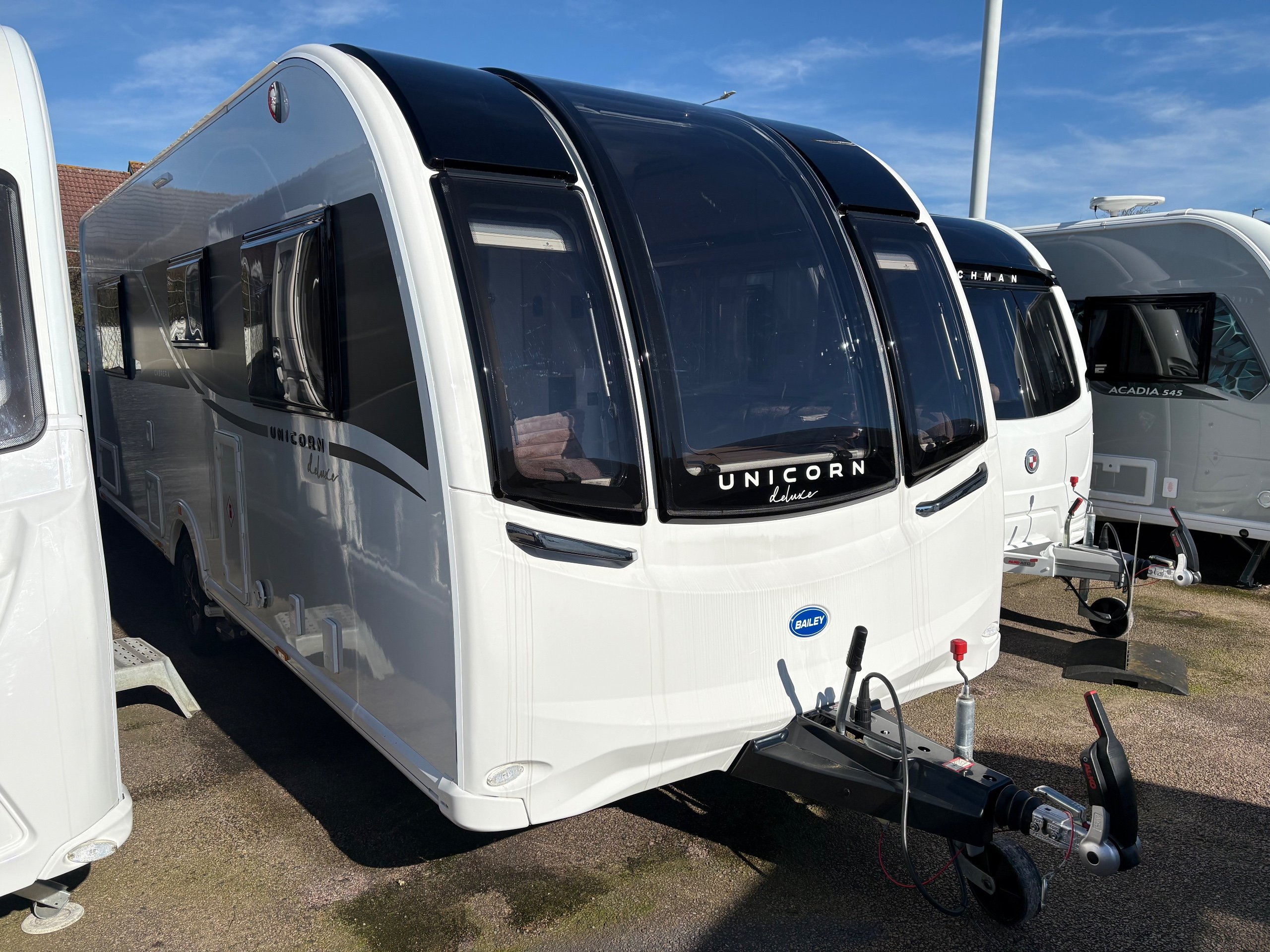 2025 Bailey Unicorn Cabrera Deluxe - Exterior - Front