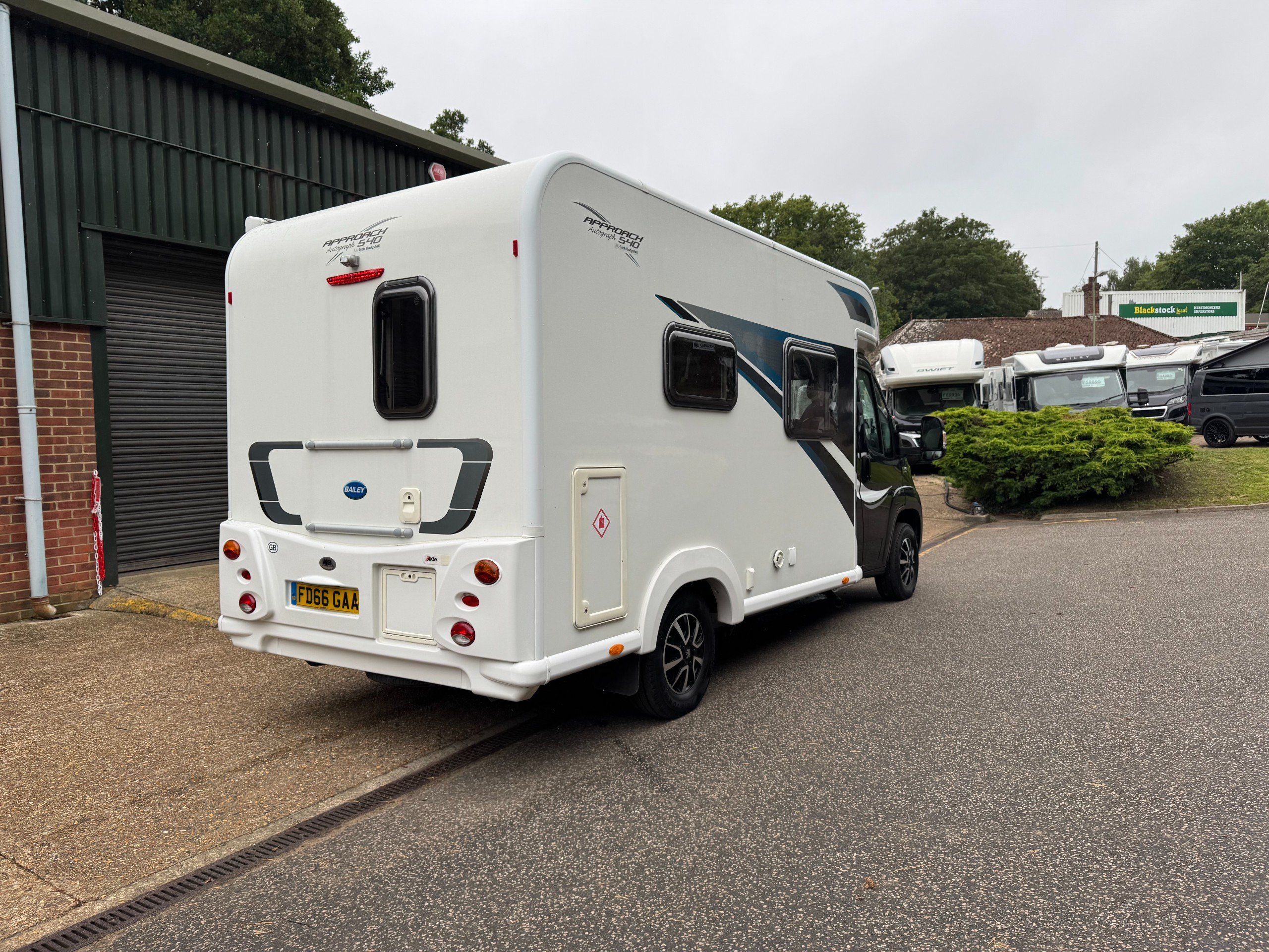 Exterior - Rear