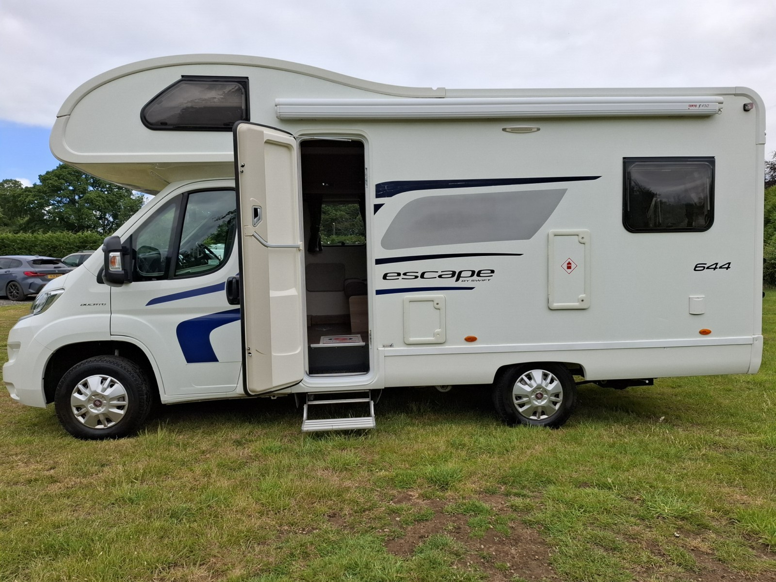 2016 Swift Escape 644