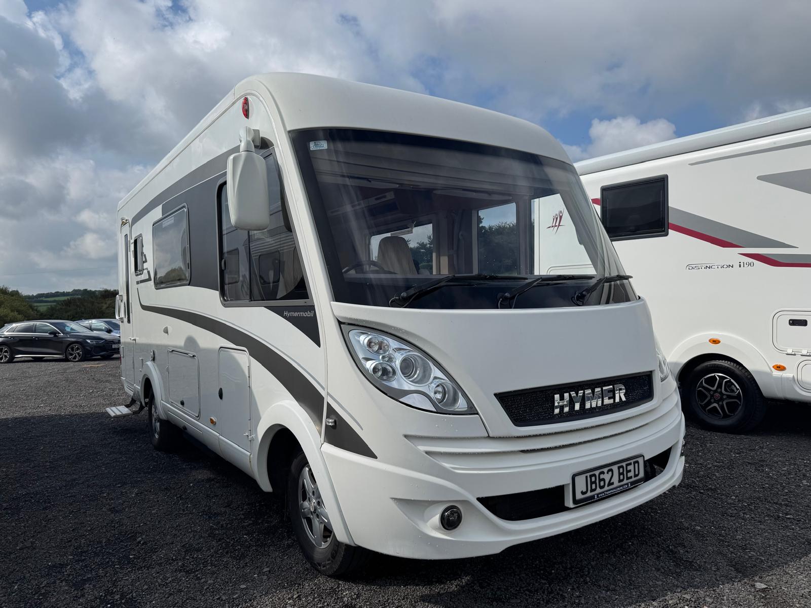 Hymer B544
