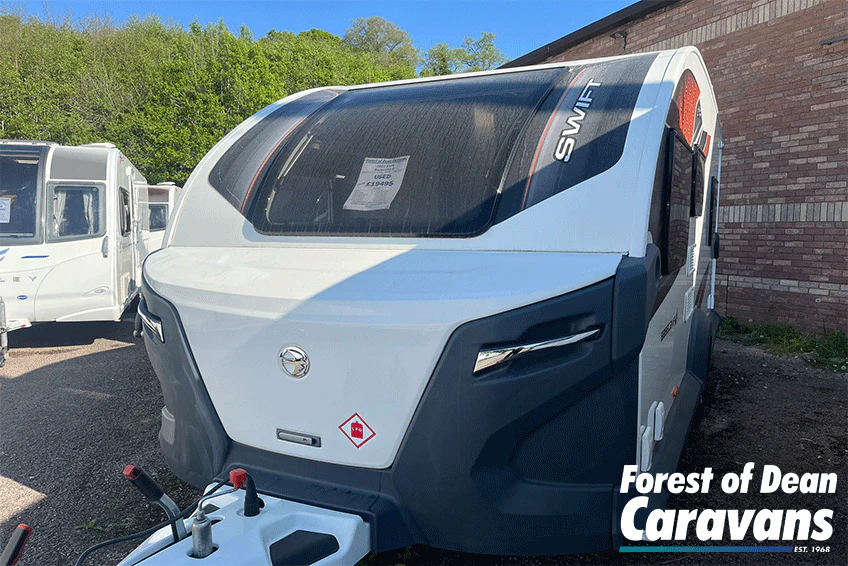 2022 Swift Basecamp 6 - Lightweight 6-Berth Caravan with 461kg Payload - Exterior - Front