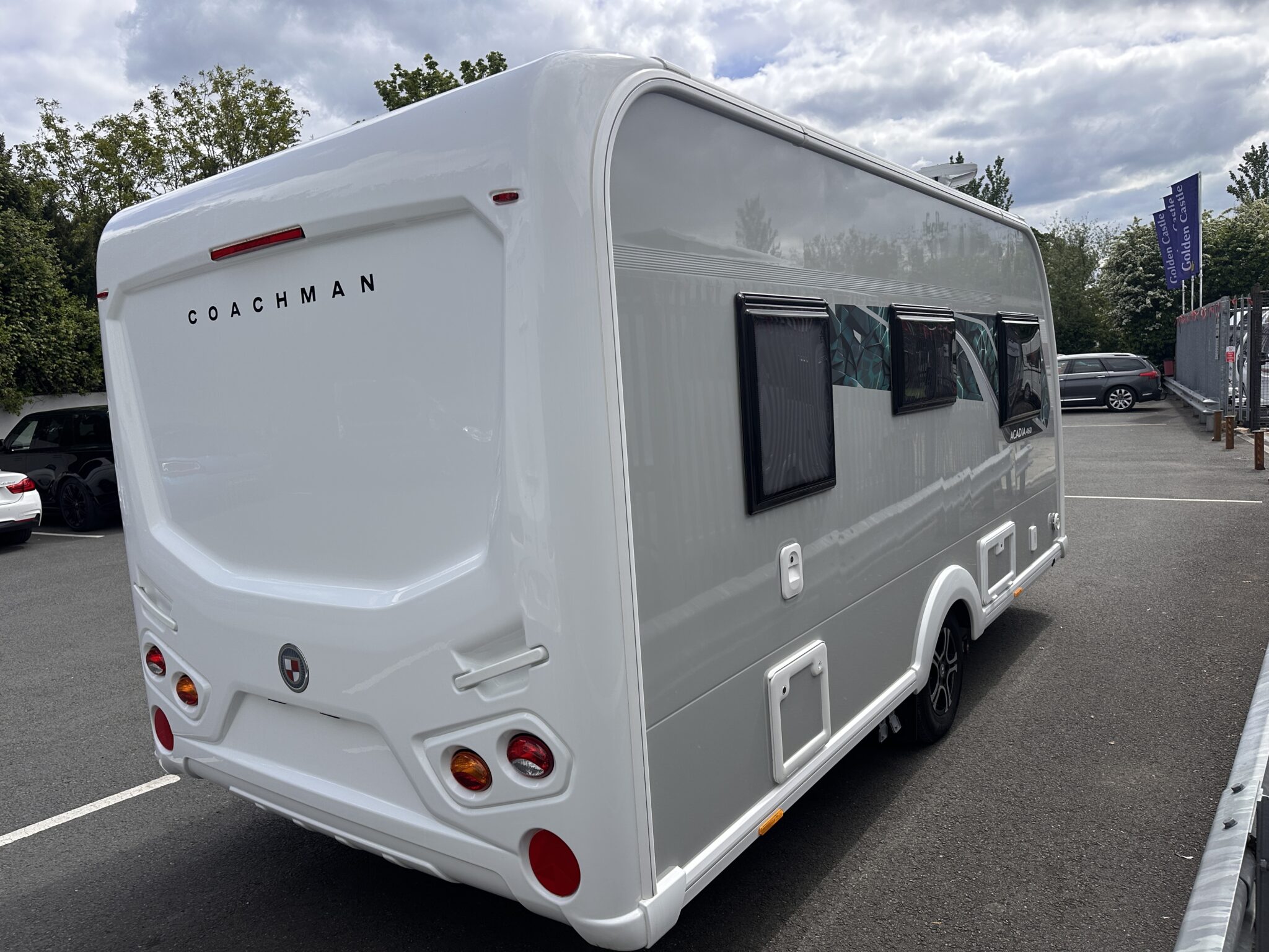 Exterior - Rear
