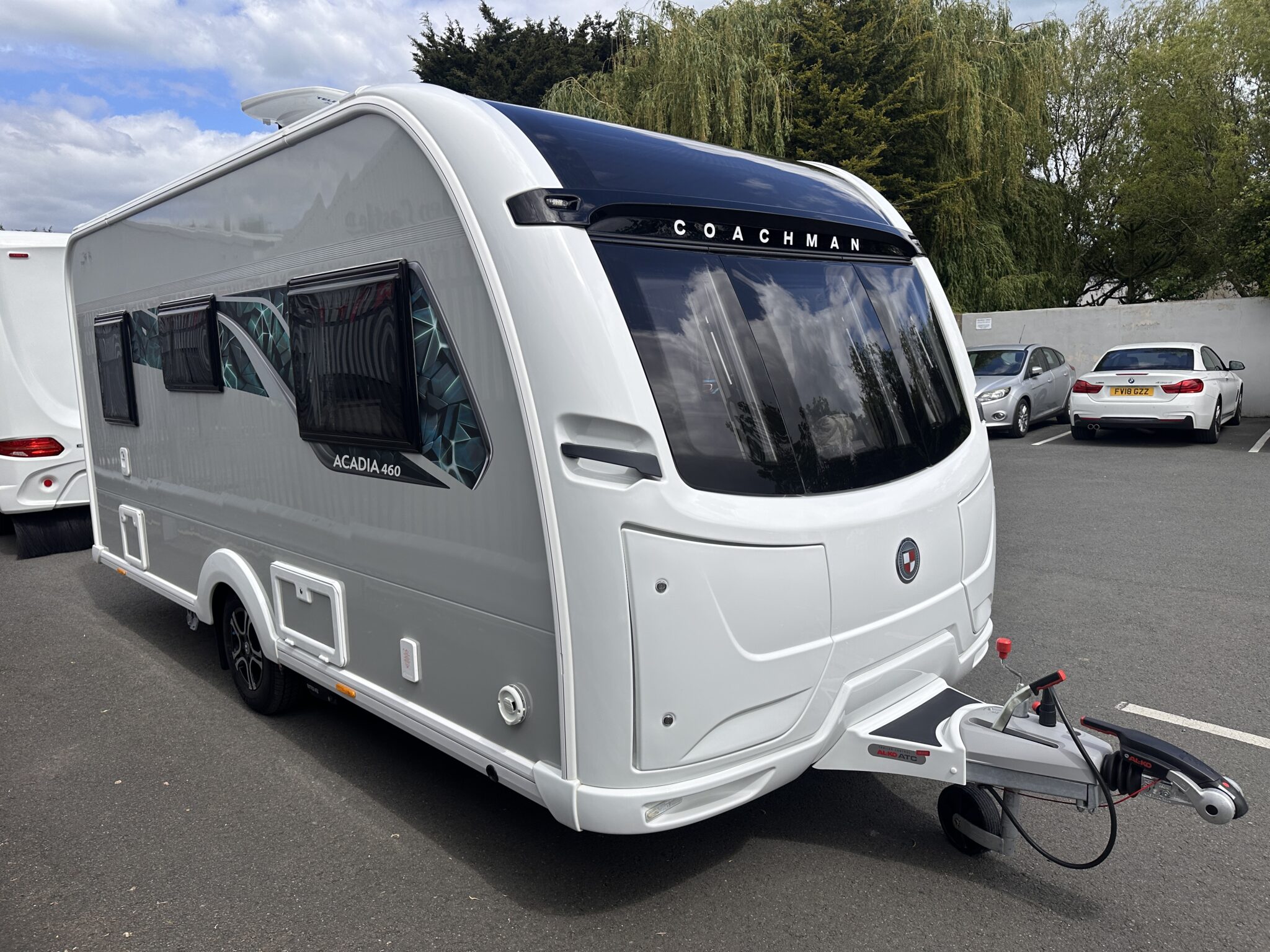 Exterior - Front
