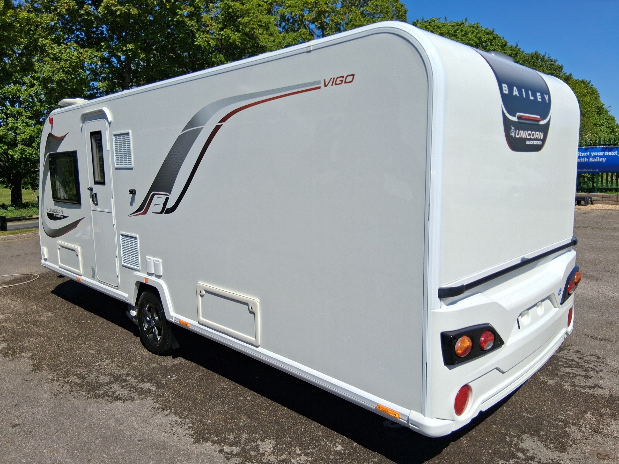 Exterior - Rear