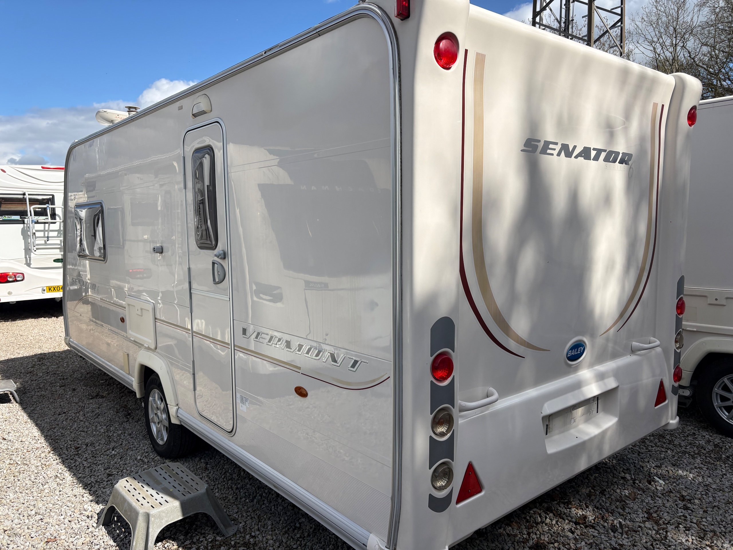 Exterior - Rear