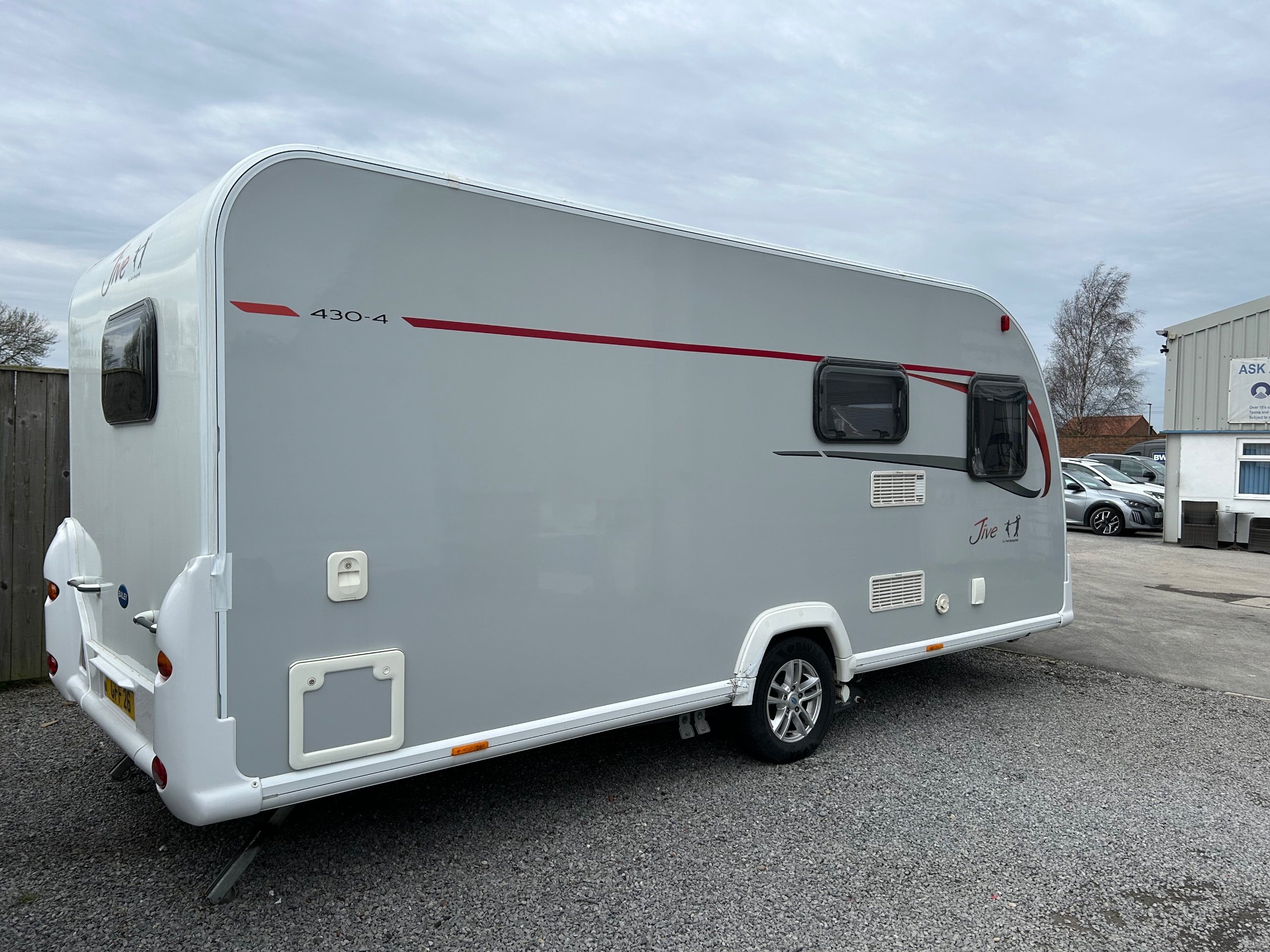 Exterior - Side
