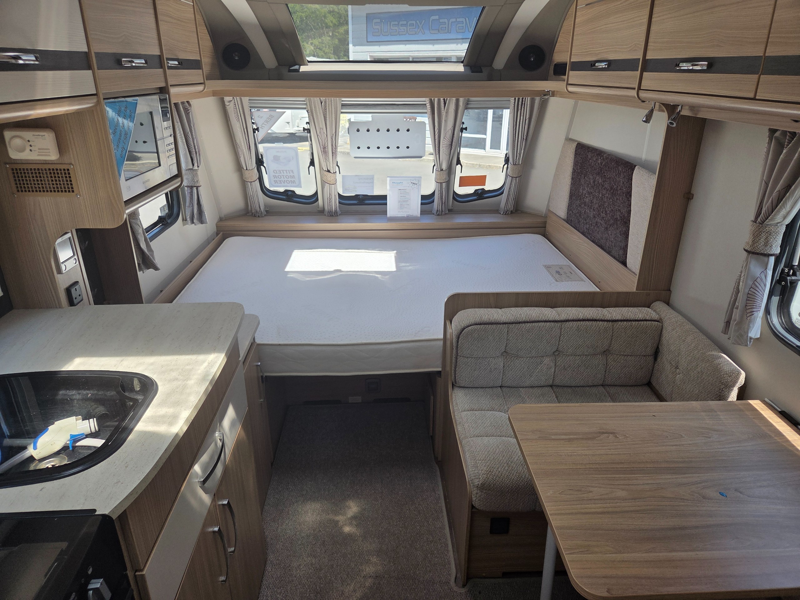 2016 Coachman Pastiche 470-2