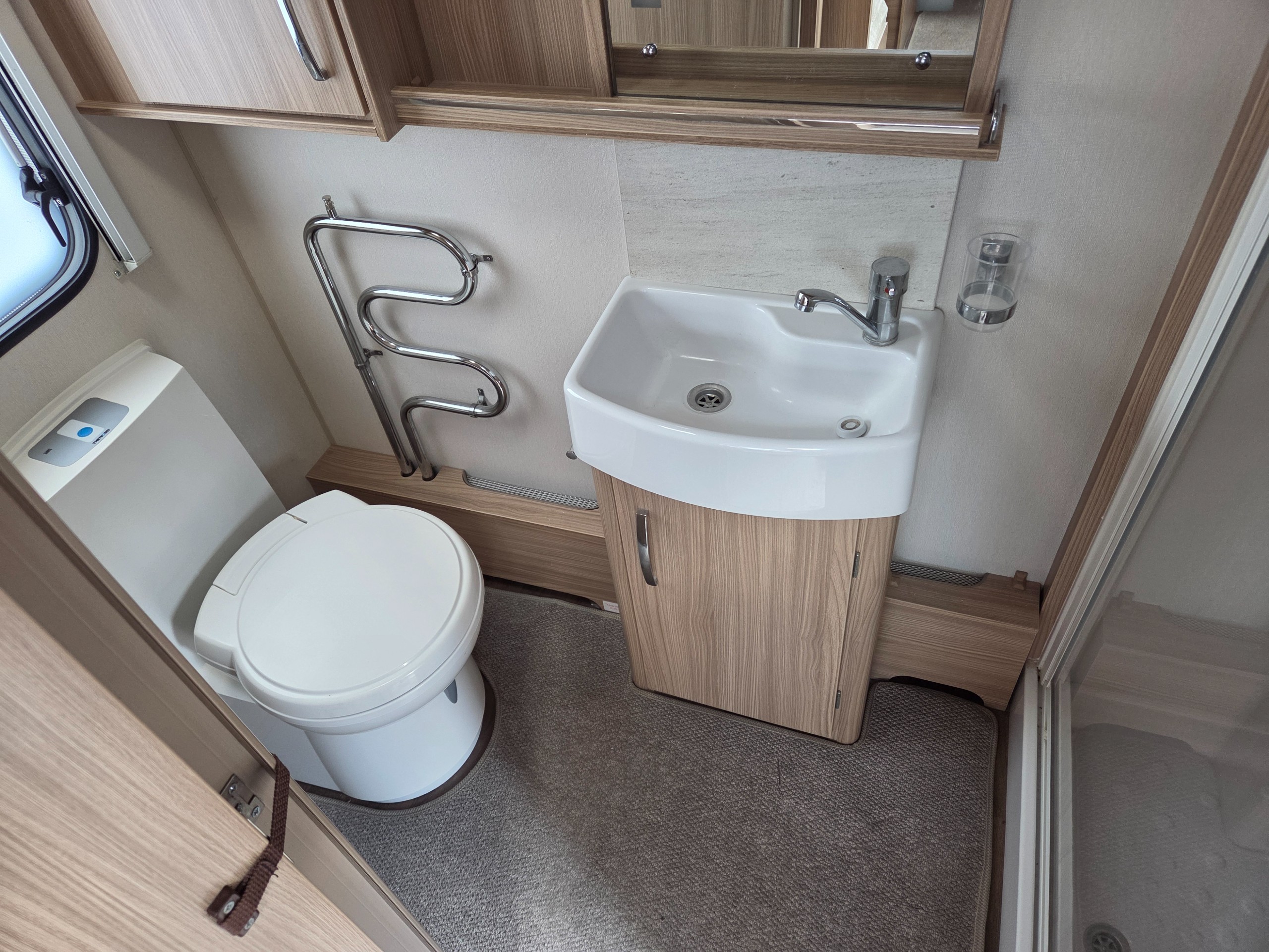 2016 Coachman Pastiche 470-2