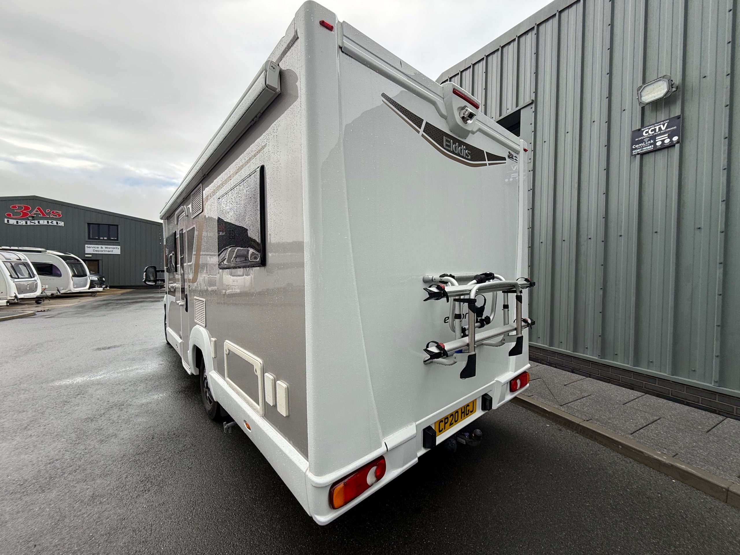 Exterior - Rear
