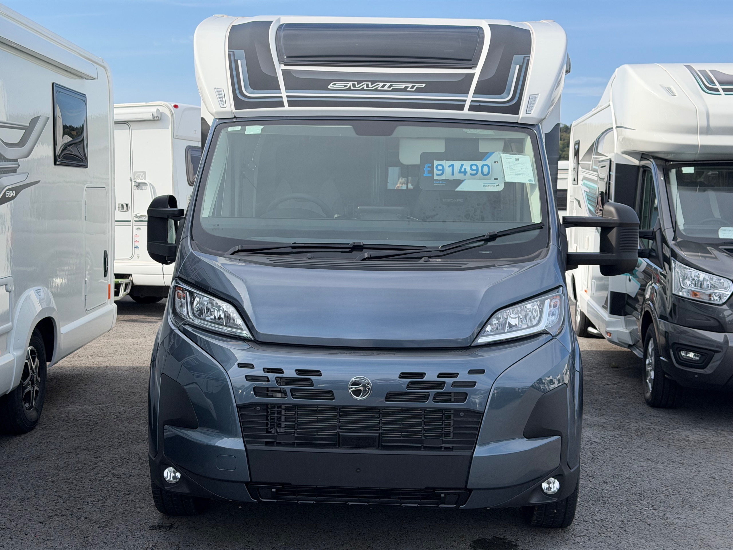 2027 Swift Escape 640
