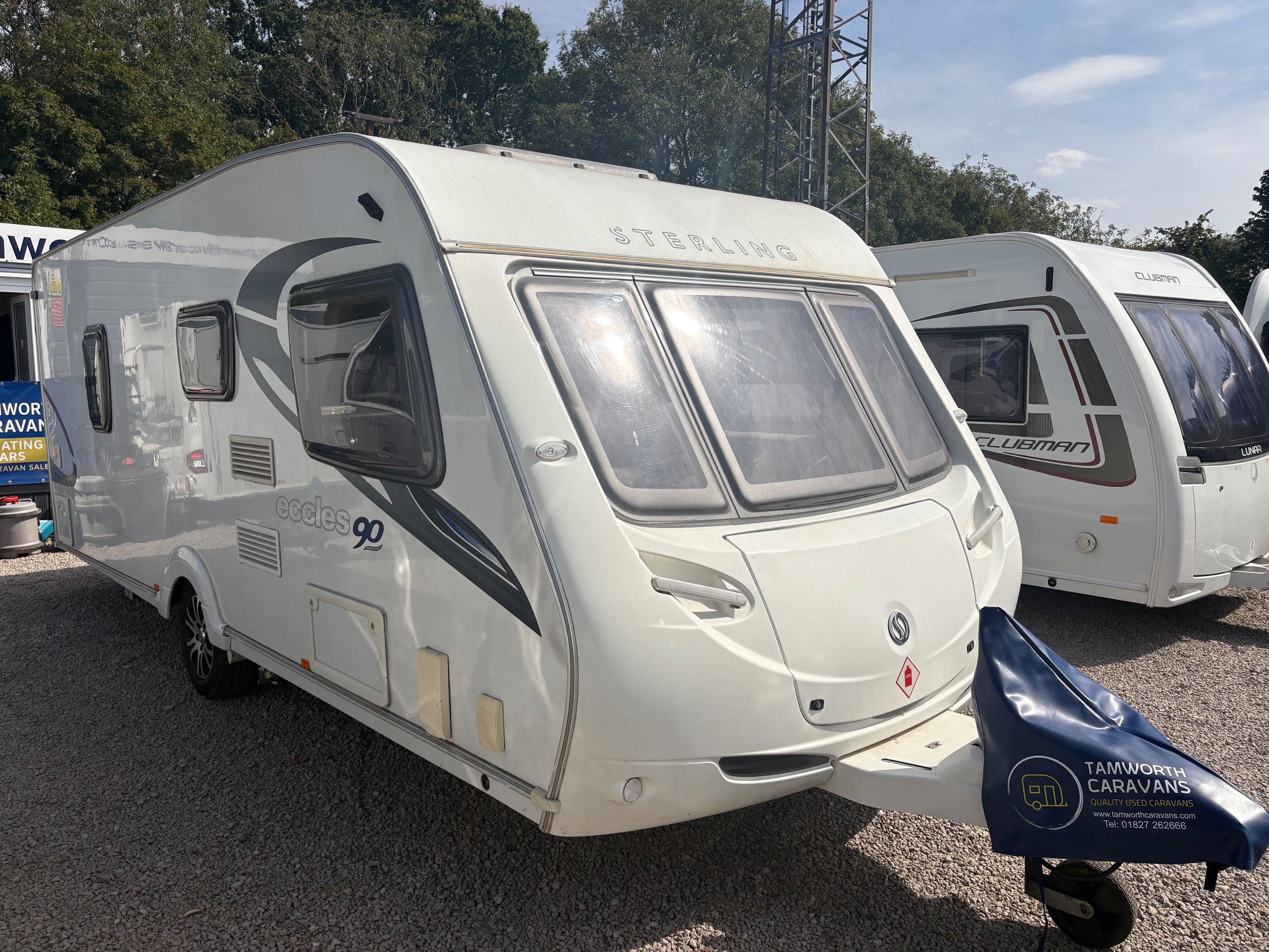 Exterior - Front