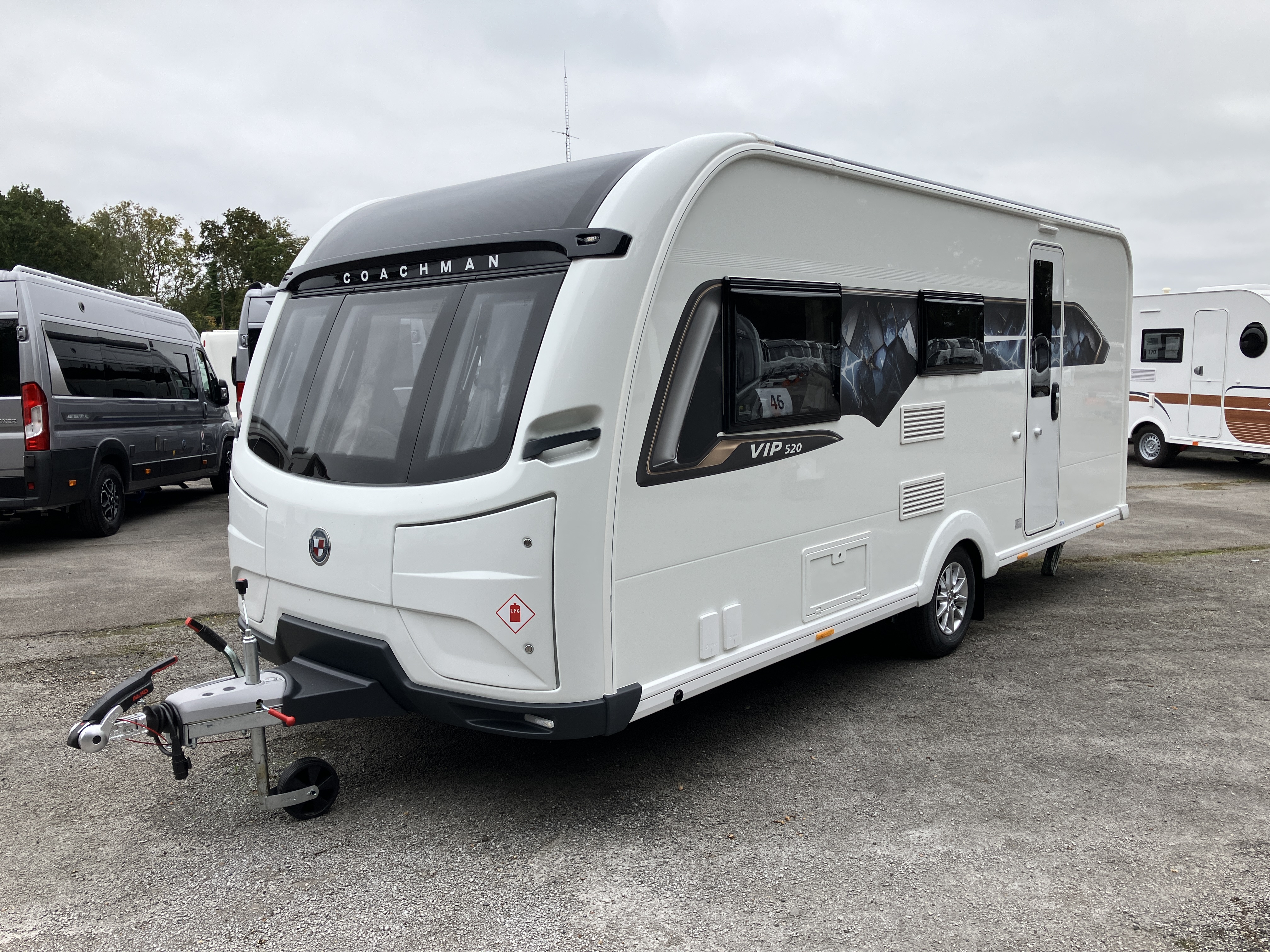 Coachman VIP 520