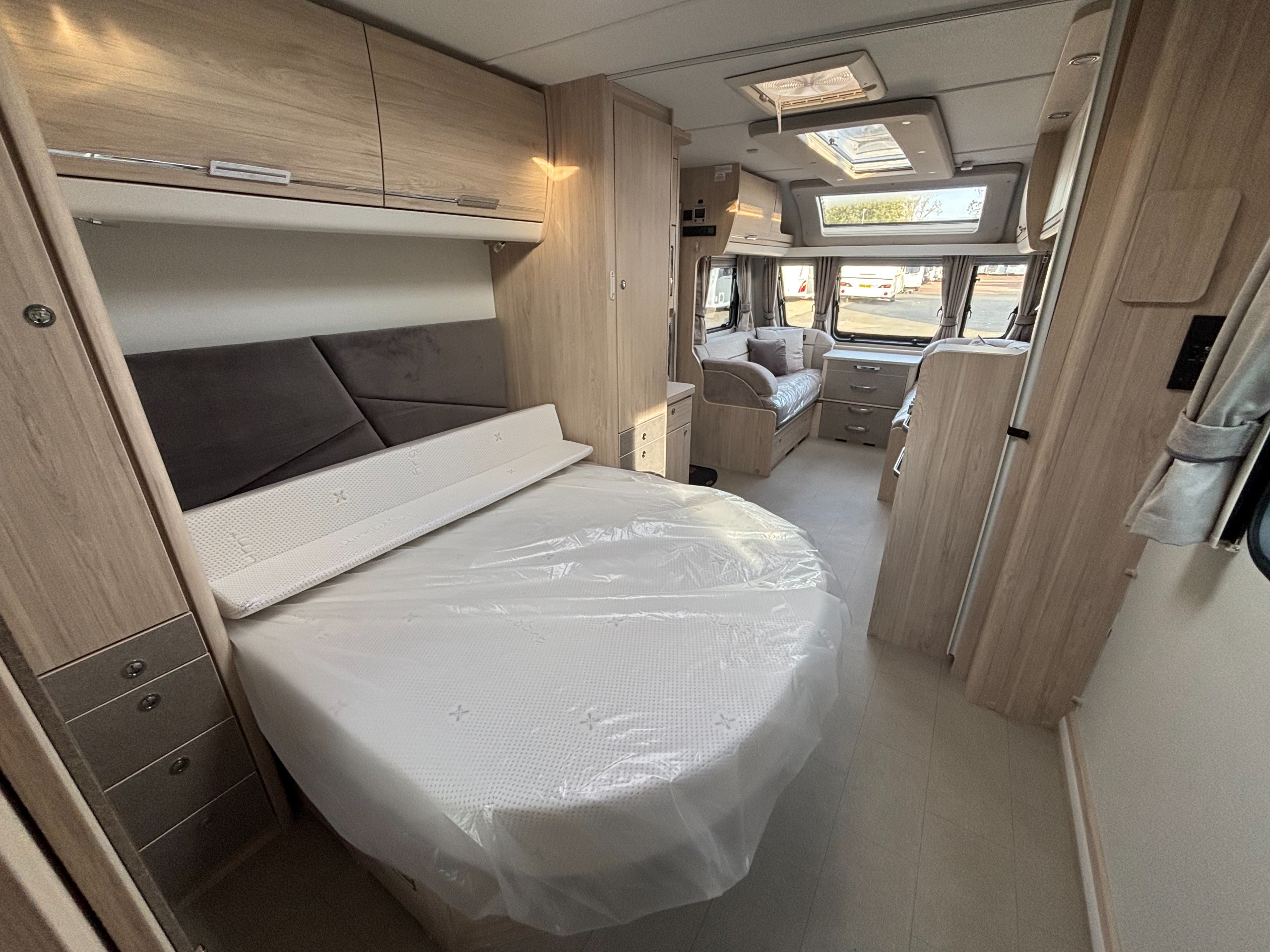 2027 Elddis Crusader Mistral
