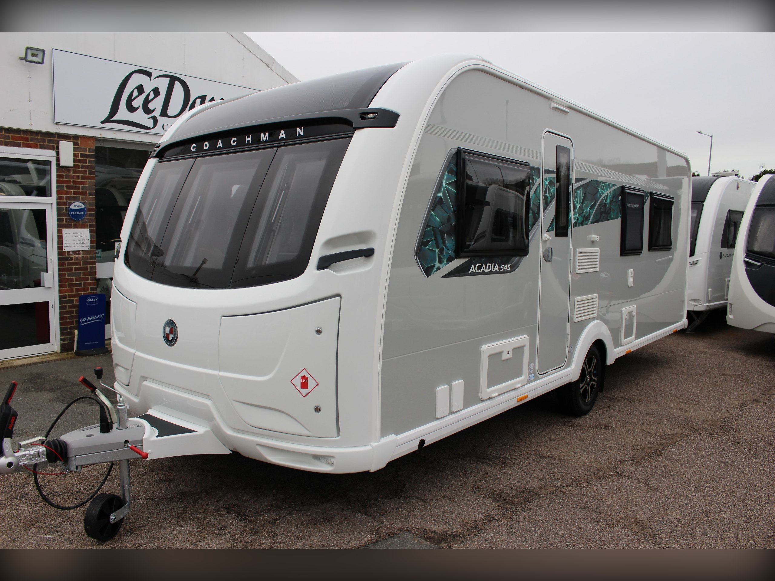 2025 Coachman Acadia 545 - Exterior - Front