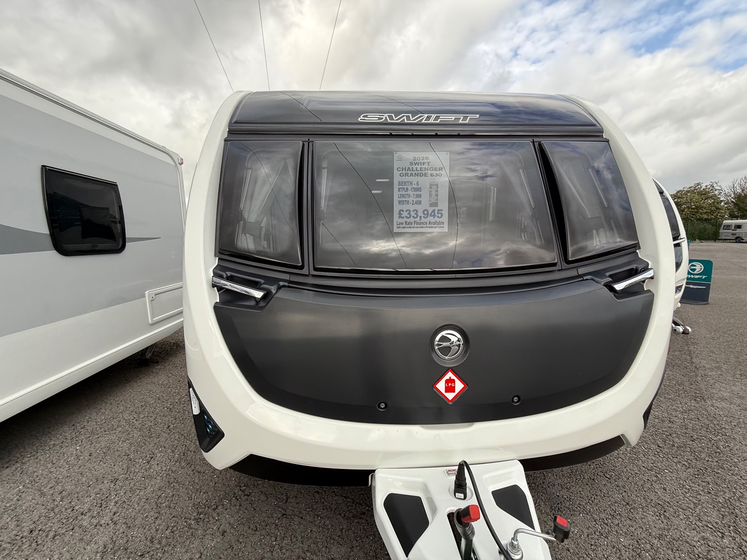 2026 Swift Challenger 4-Berth Caravan with Transverse Island Bed - Exterior - Front