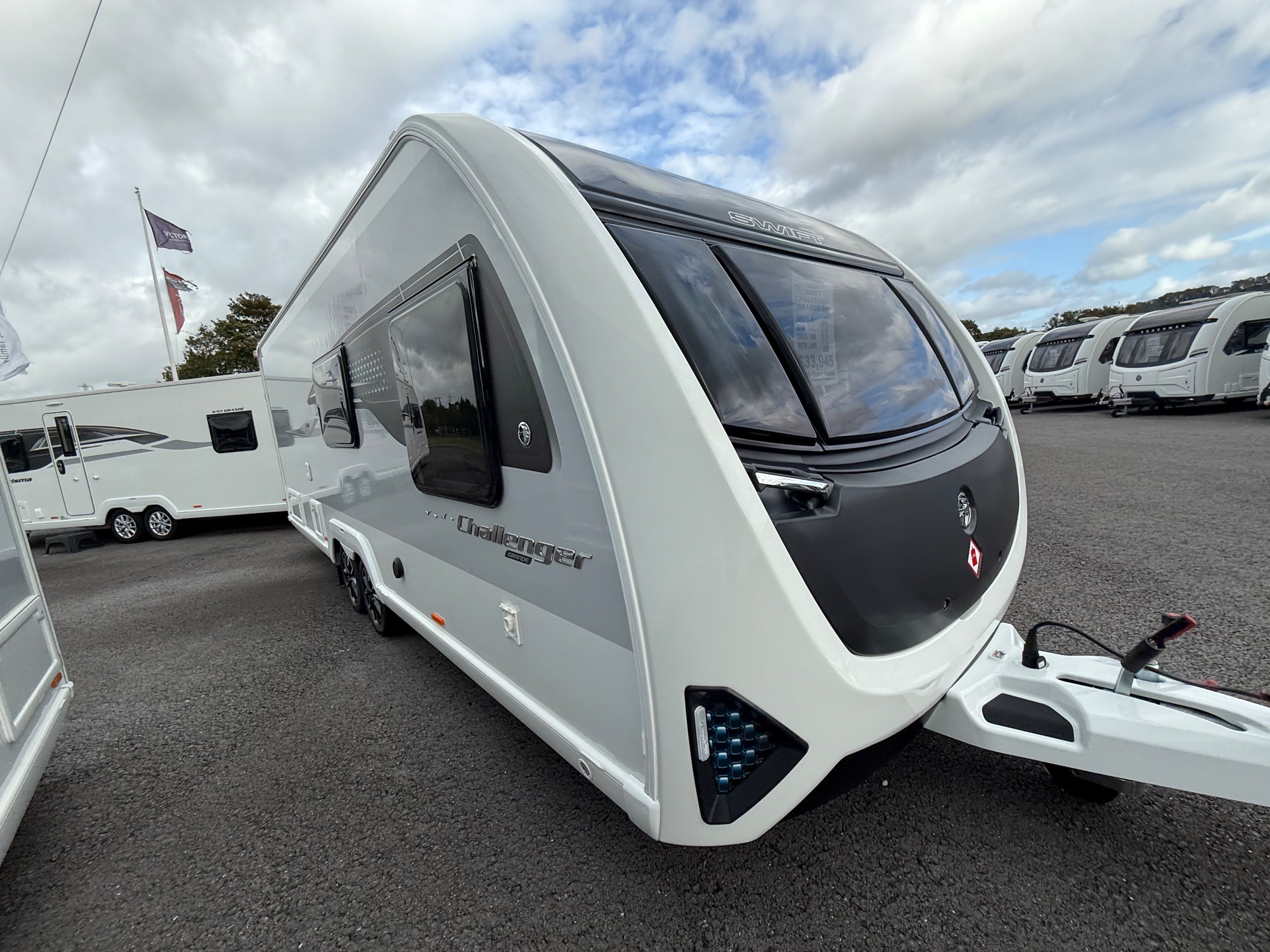 Exterior - Front