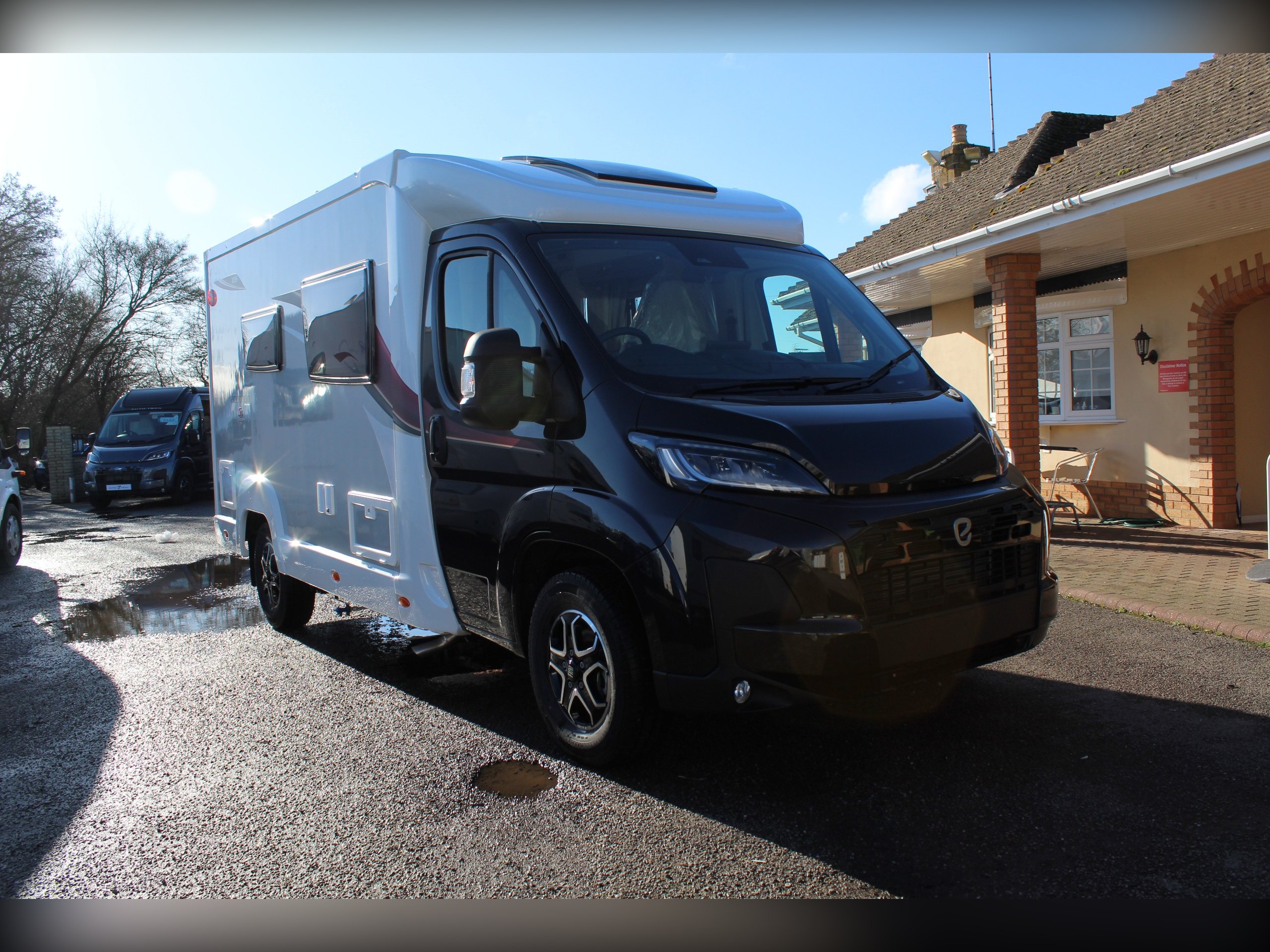 2026 Elddis Accordo 105 - Exterior - Front