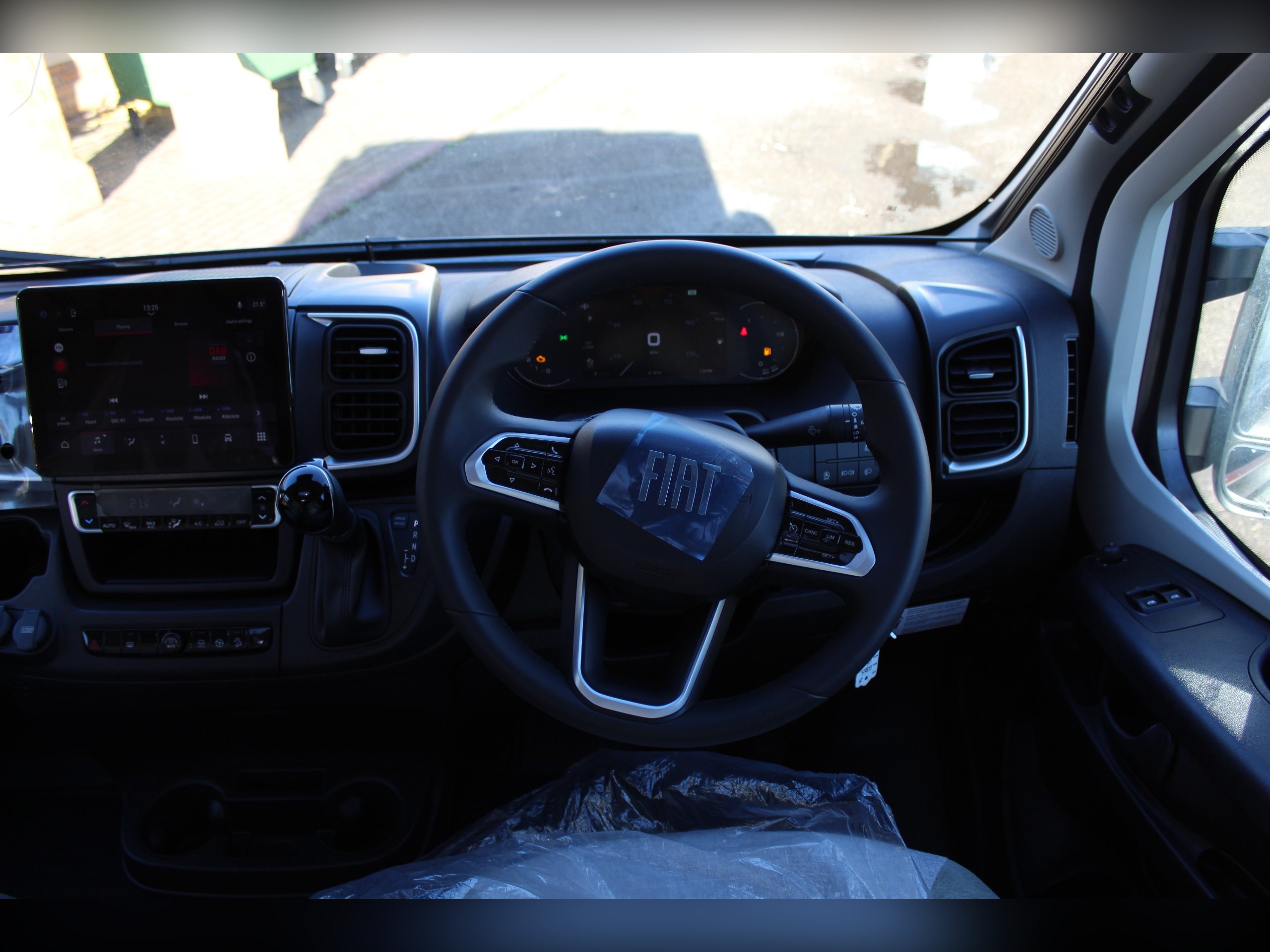 Photo 8