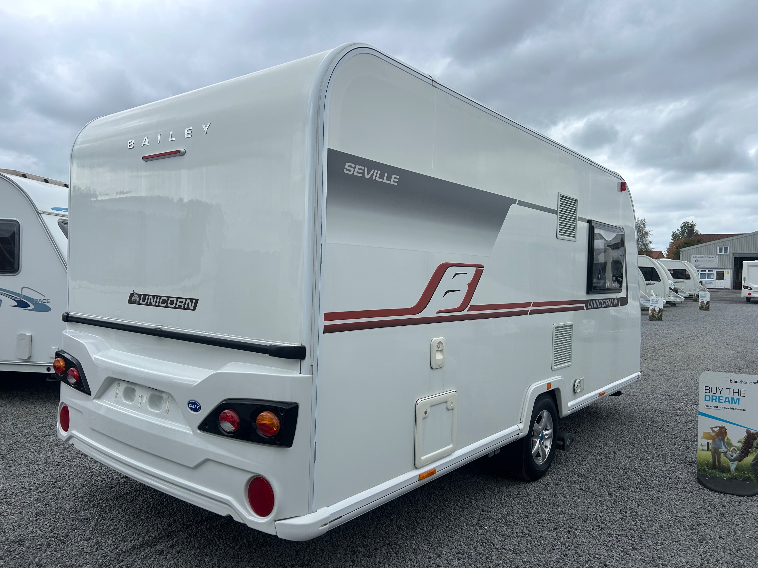 Exterior - Rear