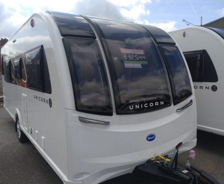 Bailey Unicorn - Exterior - Front