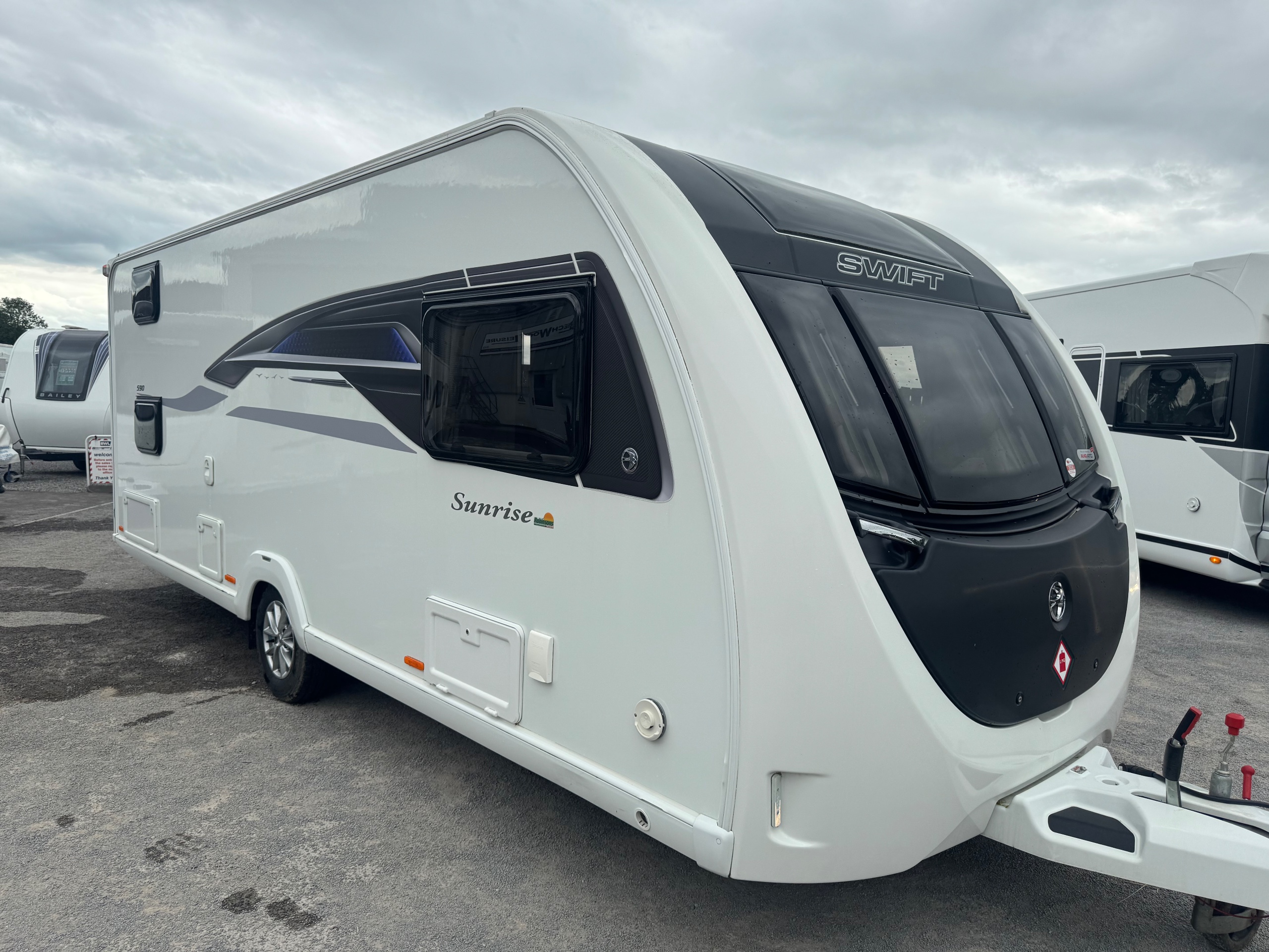 Swift Sprite Sunrise 590 / 6 berth
