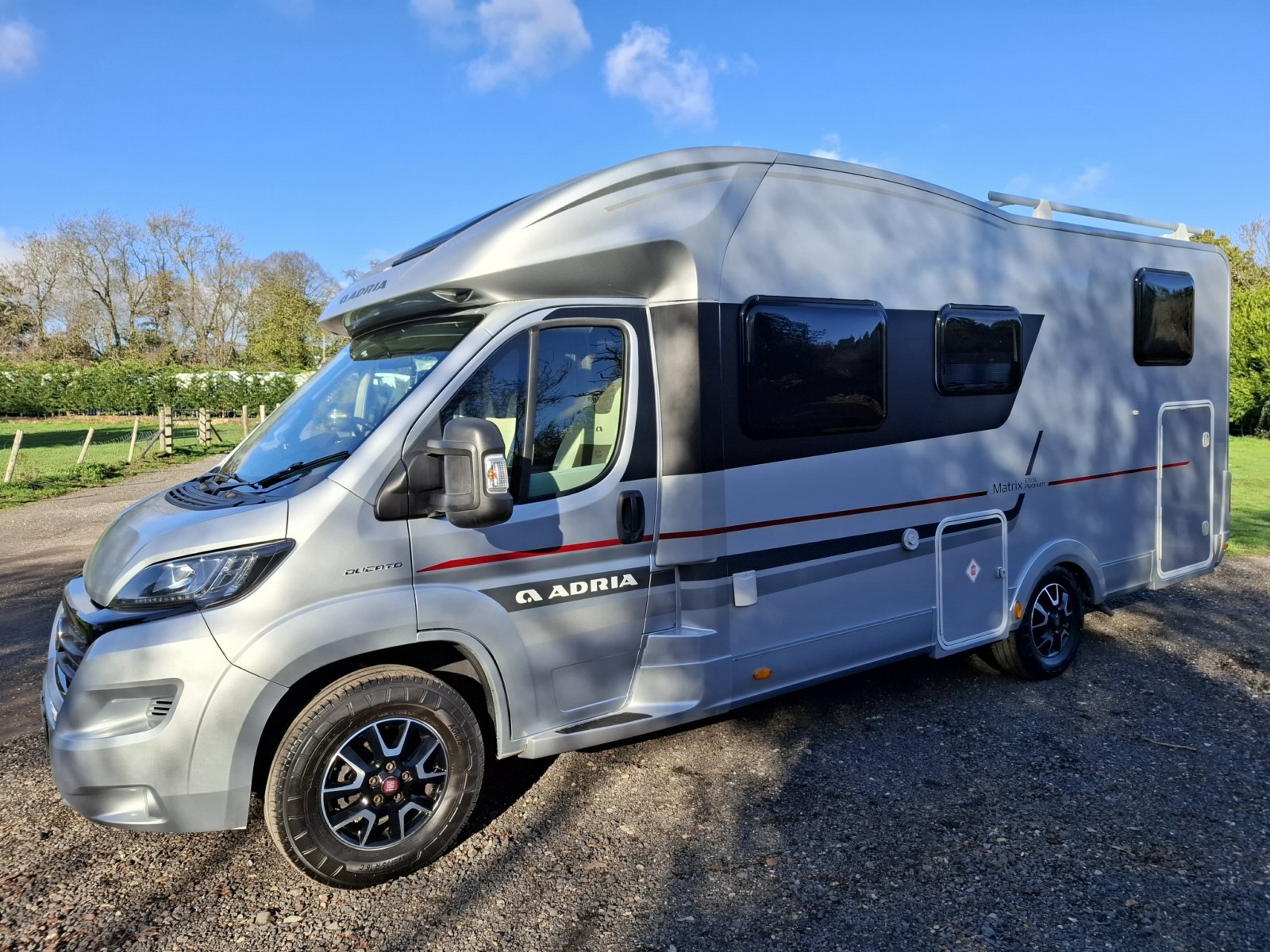 2017 Adria Matrix Axess M670SL