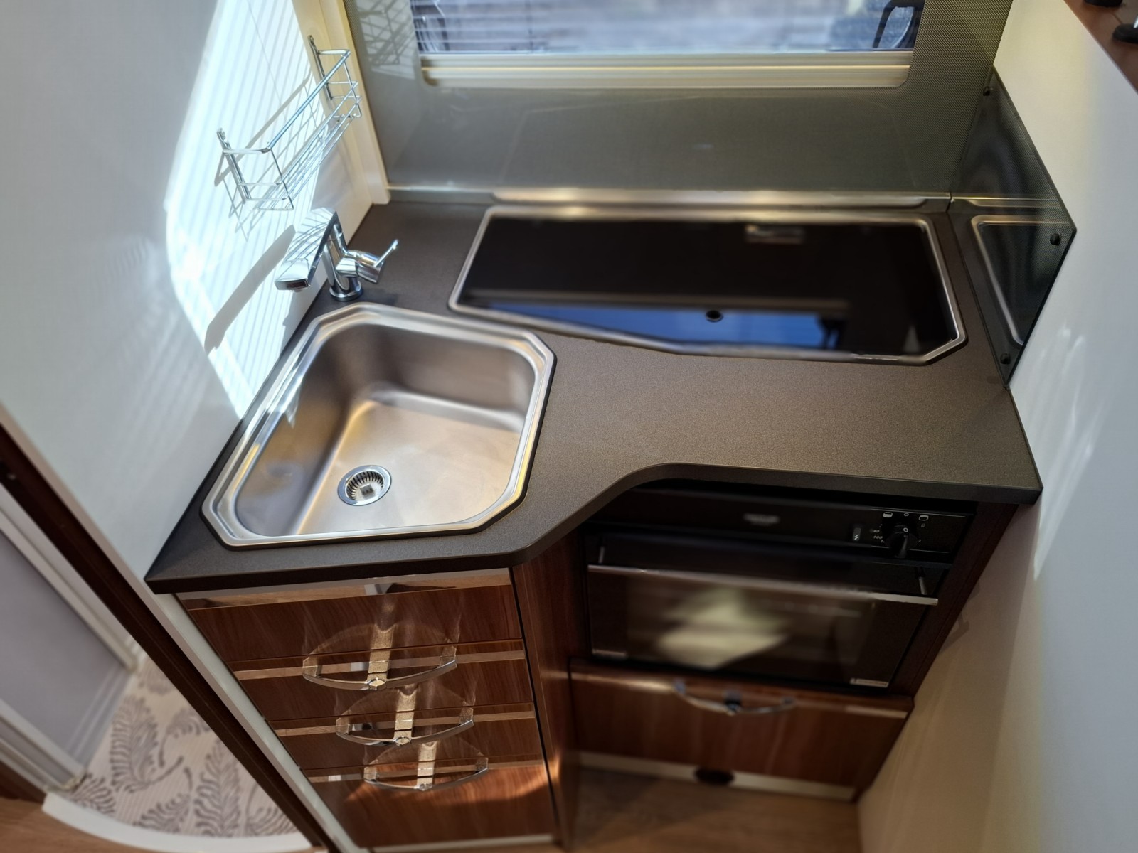 2017 Adria Matrix Axess M670SL