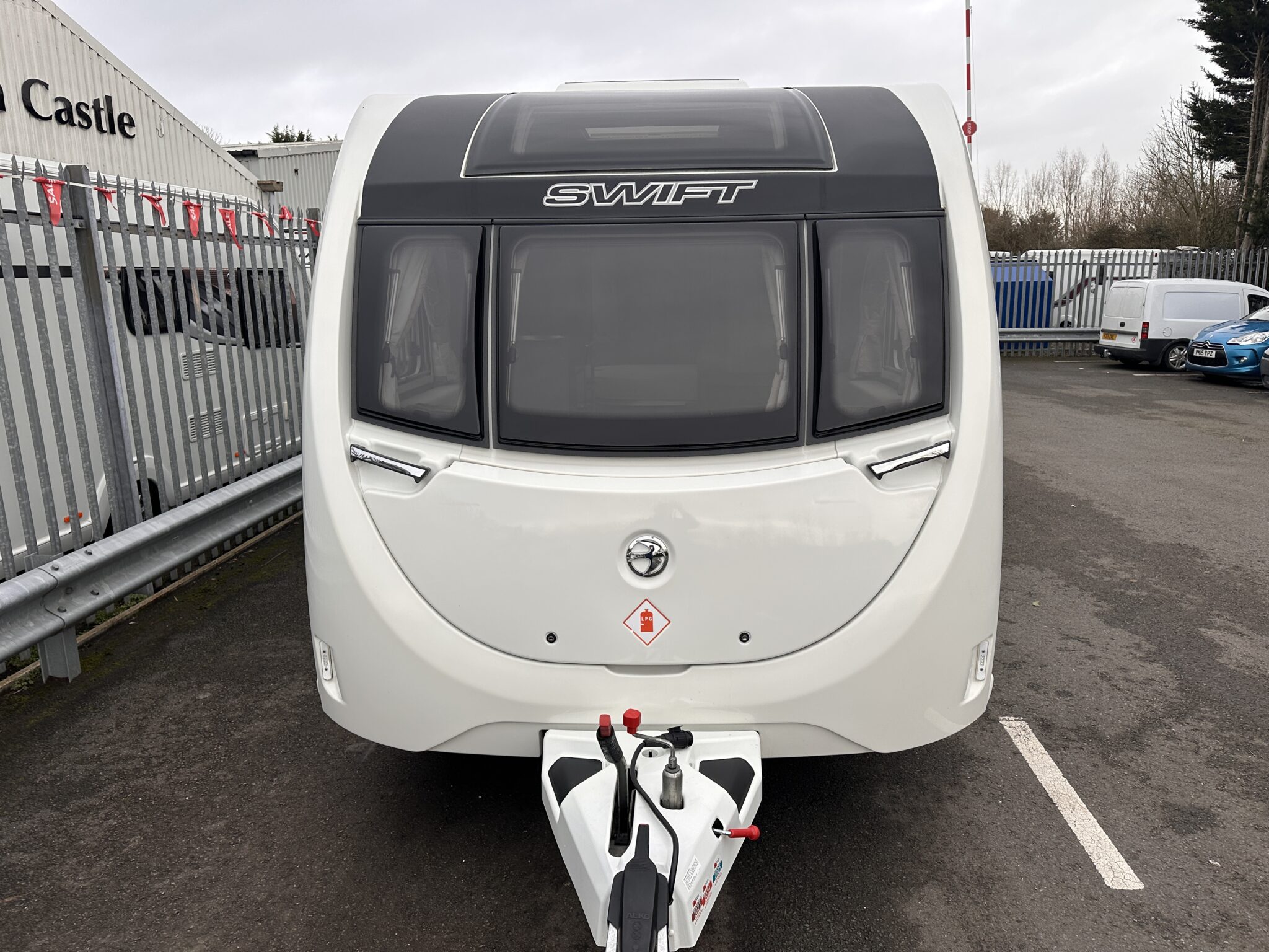 Exterior - Front