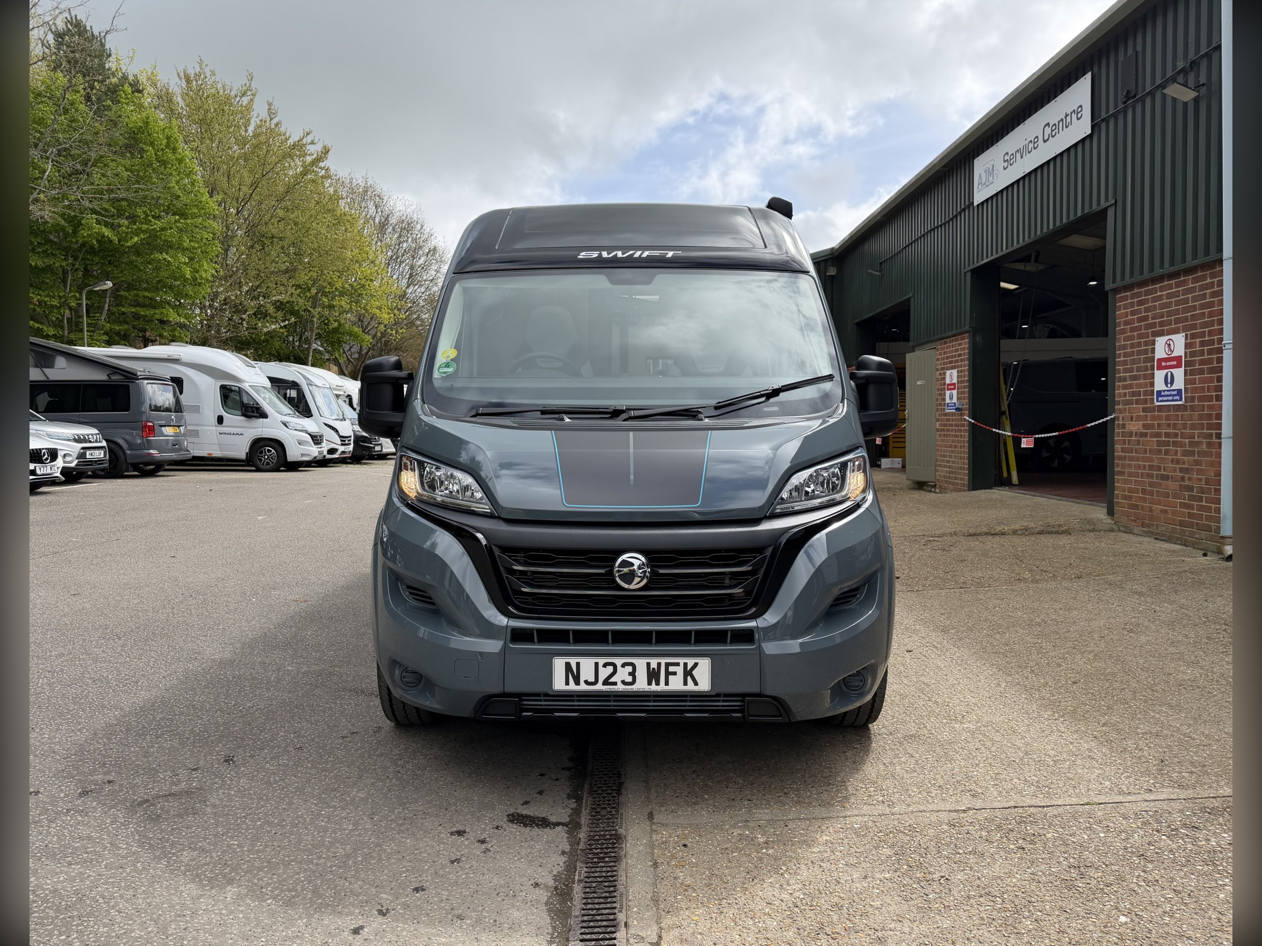 Exterior - Front