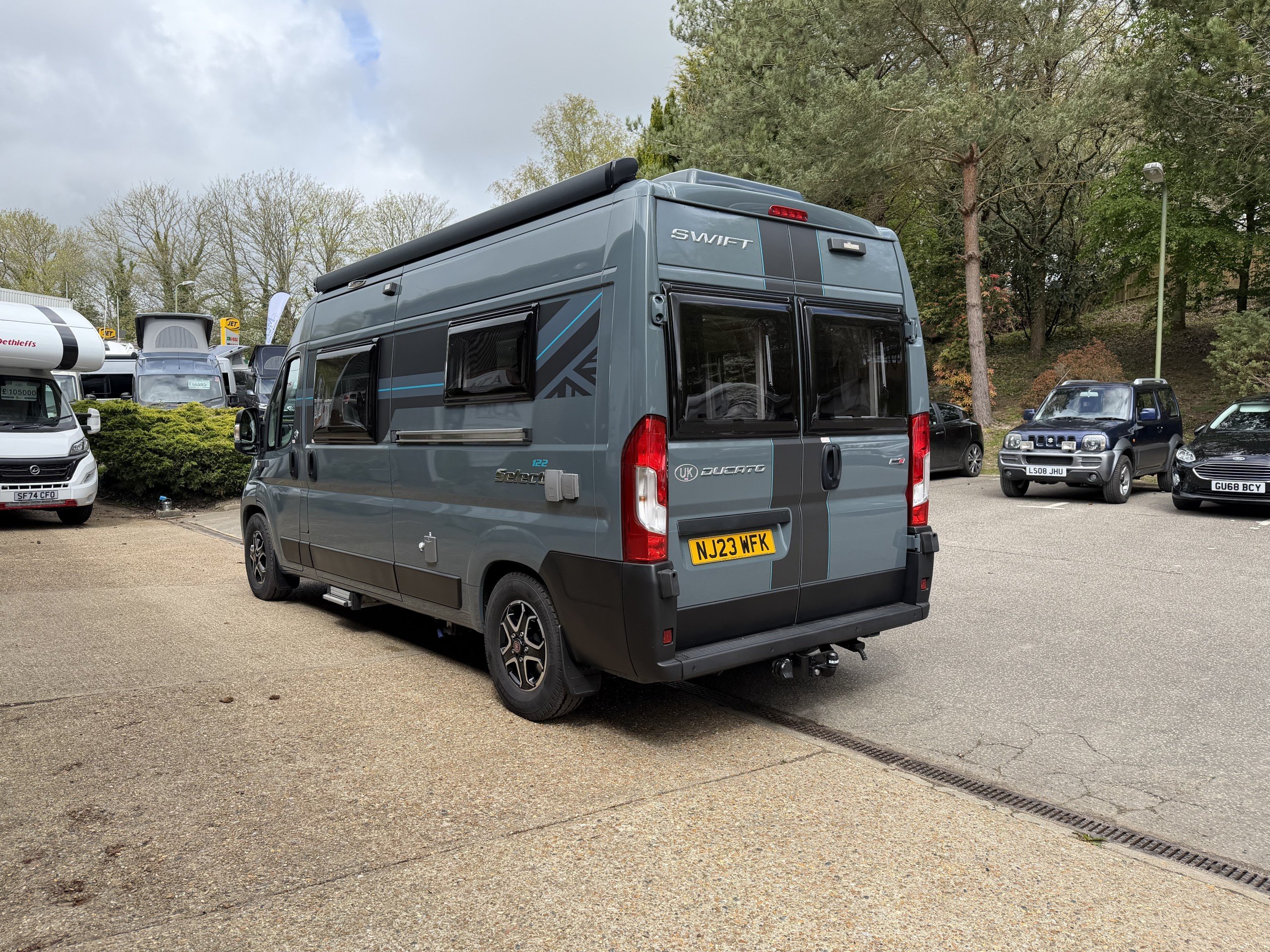 Exterior - Rear