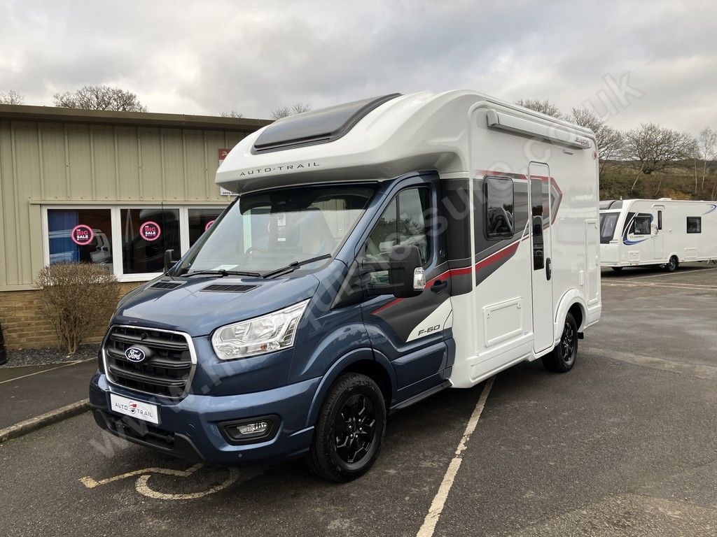 2025 Auto-Trail F-LINE F60 - Exterior - Front