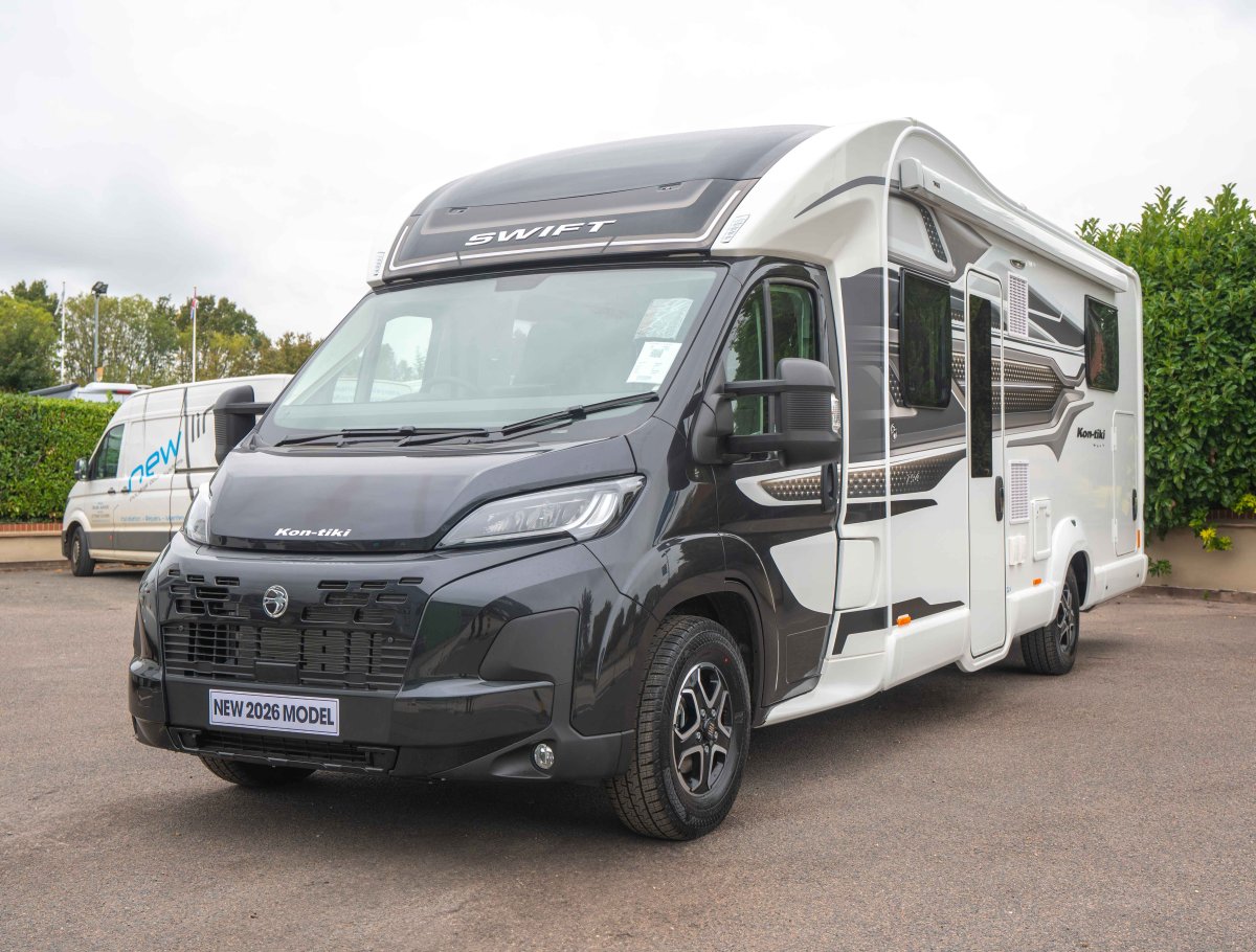 Swift Kon-Tiki 794 180BHP Auto