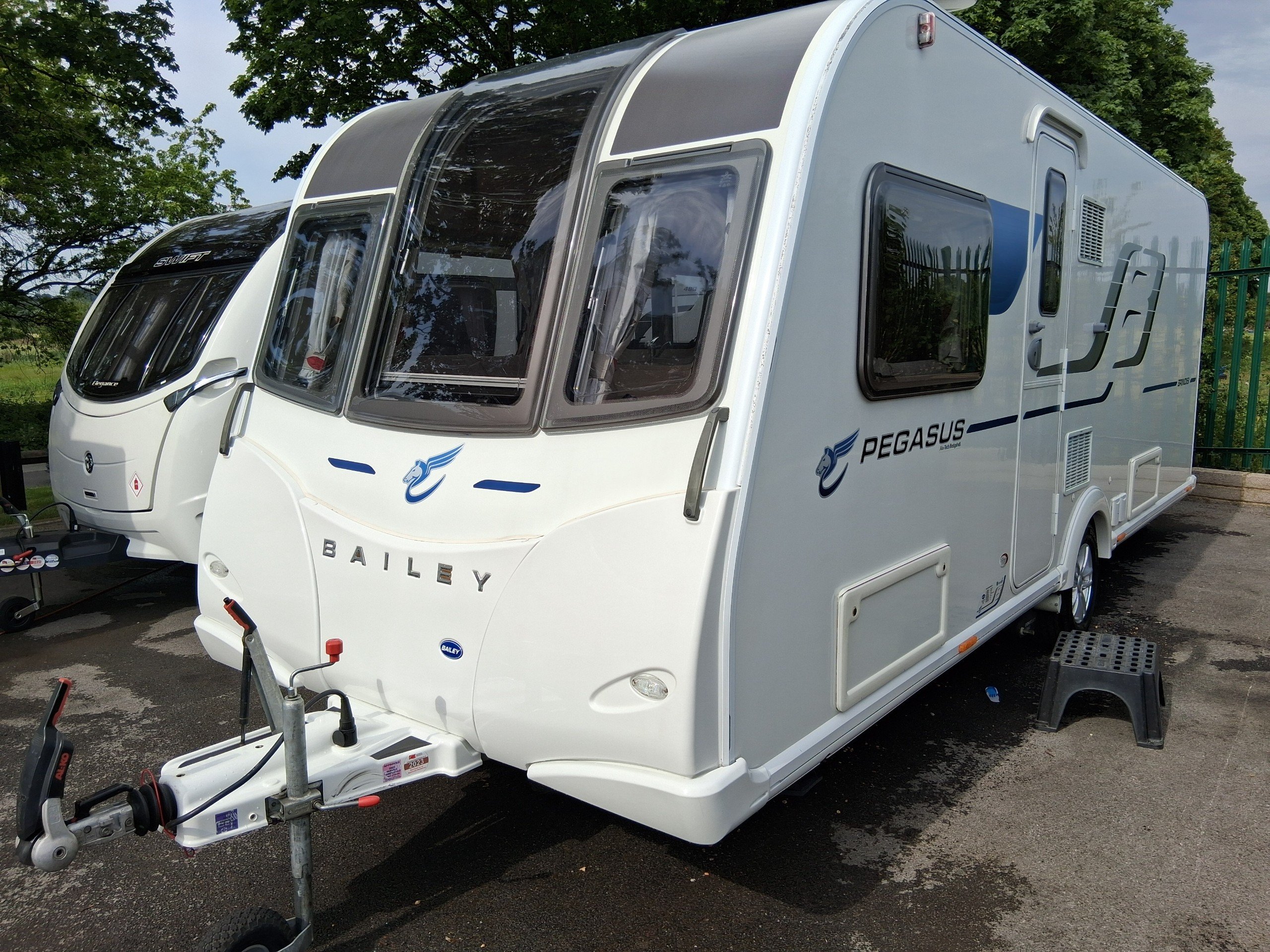 Exterior - Front