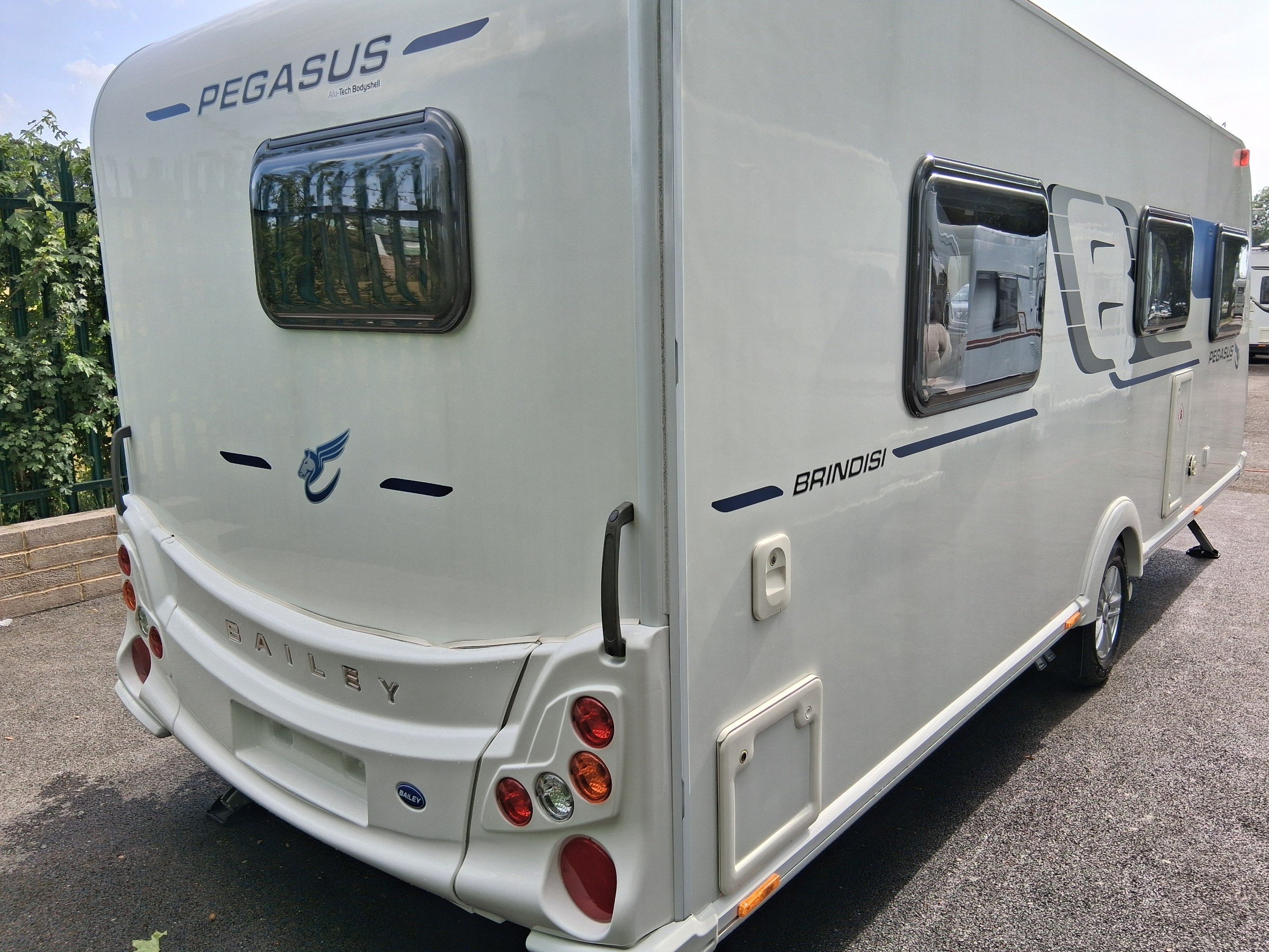 Exterior - Rear